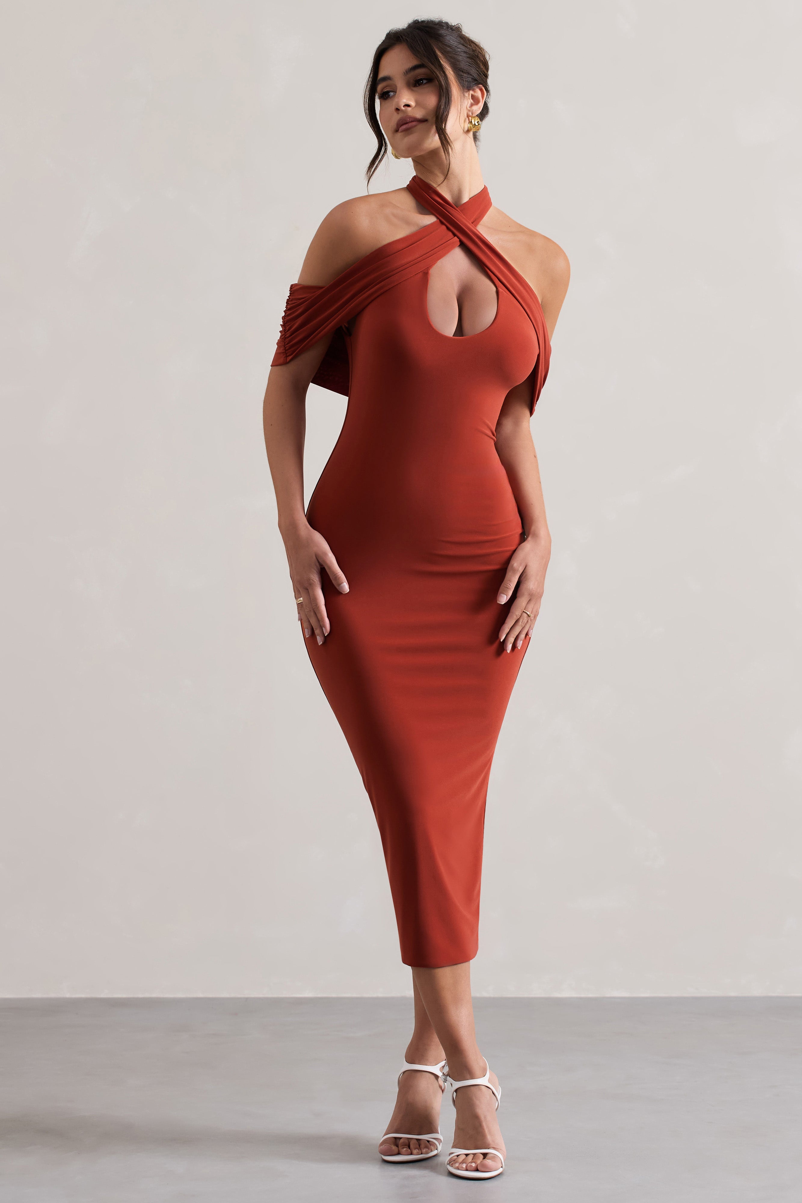 Bağlantı | Kesik Detaylı Terracotta Bodycon Halter-Kalıp Midi Elbise