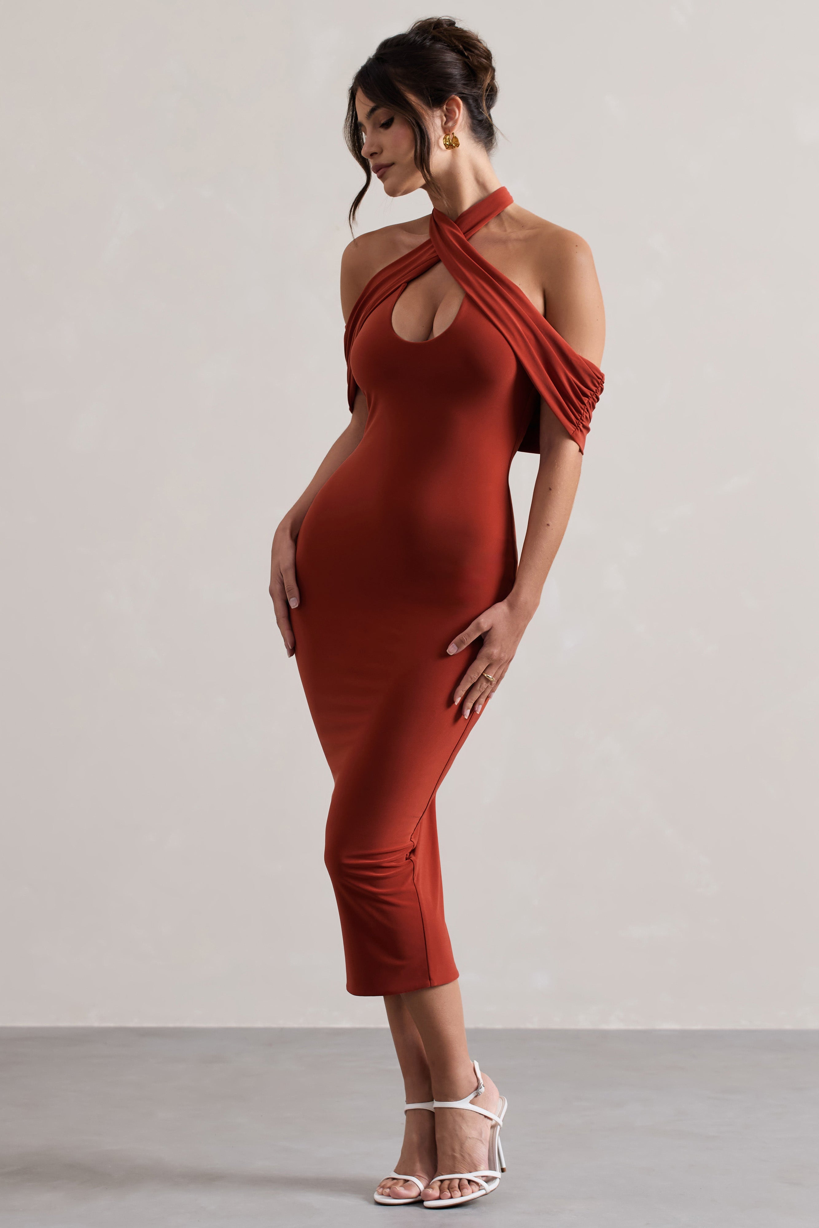 Bağlantı | Kesik Detaylı Terracotta Bodycon Halter-Kalıp Midi Elbise