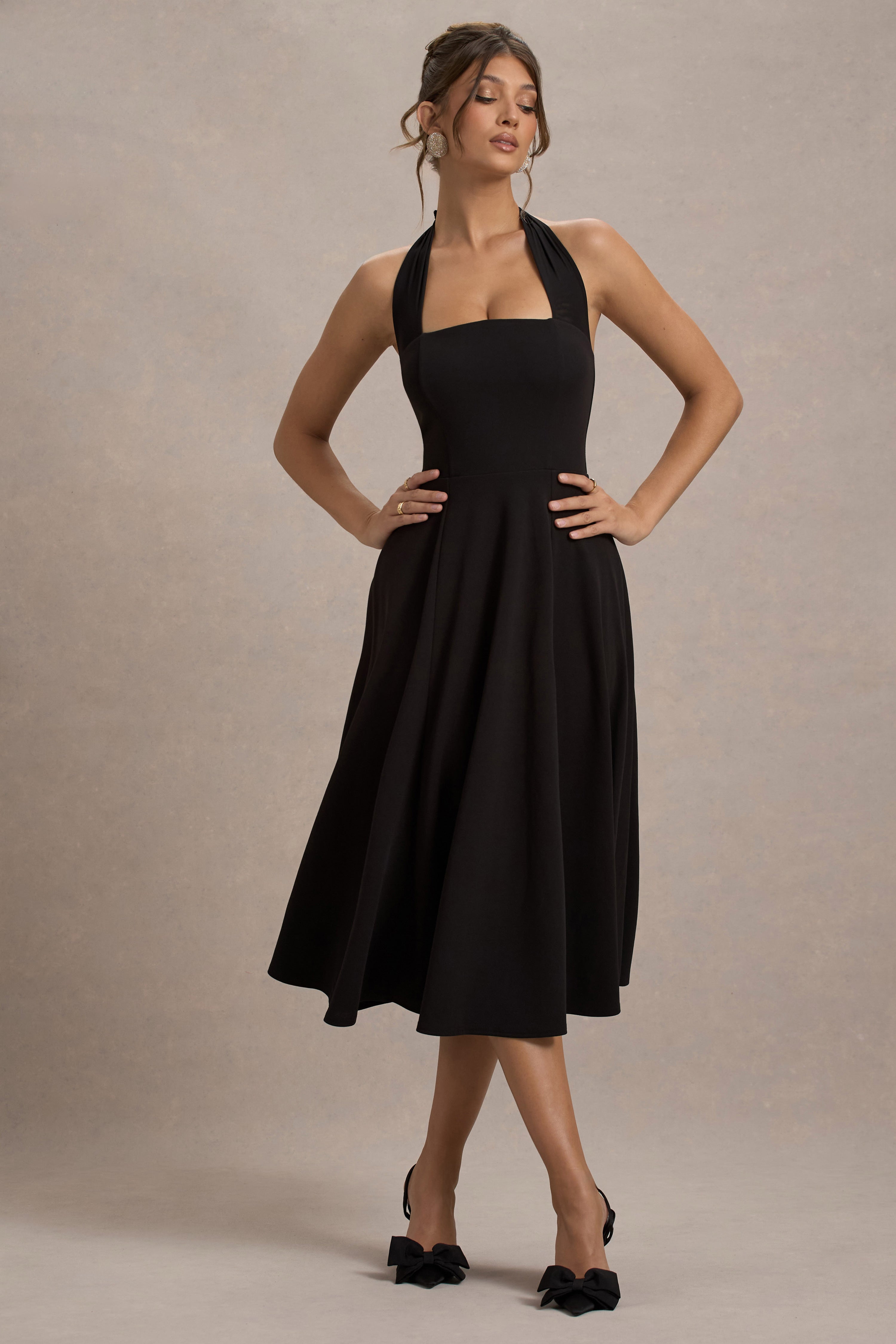 Auburn | Siyah Halter Kesim Midi Elbise