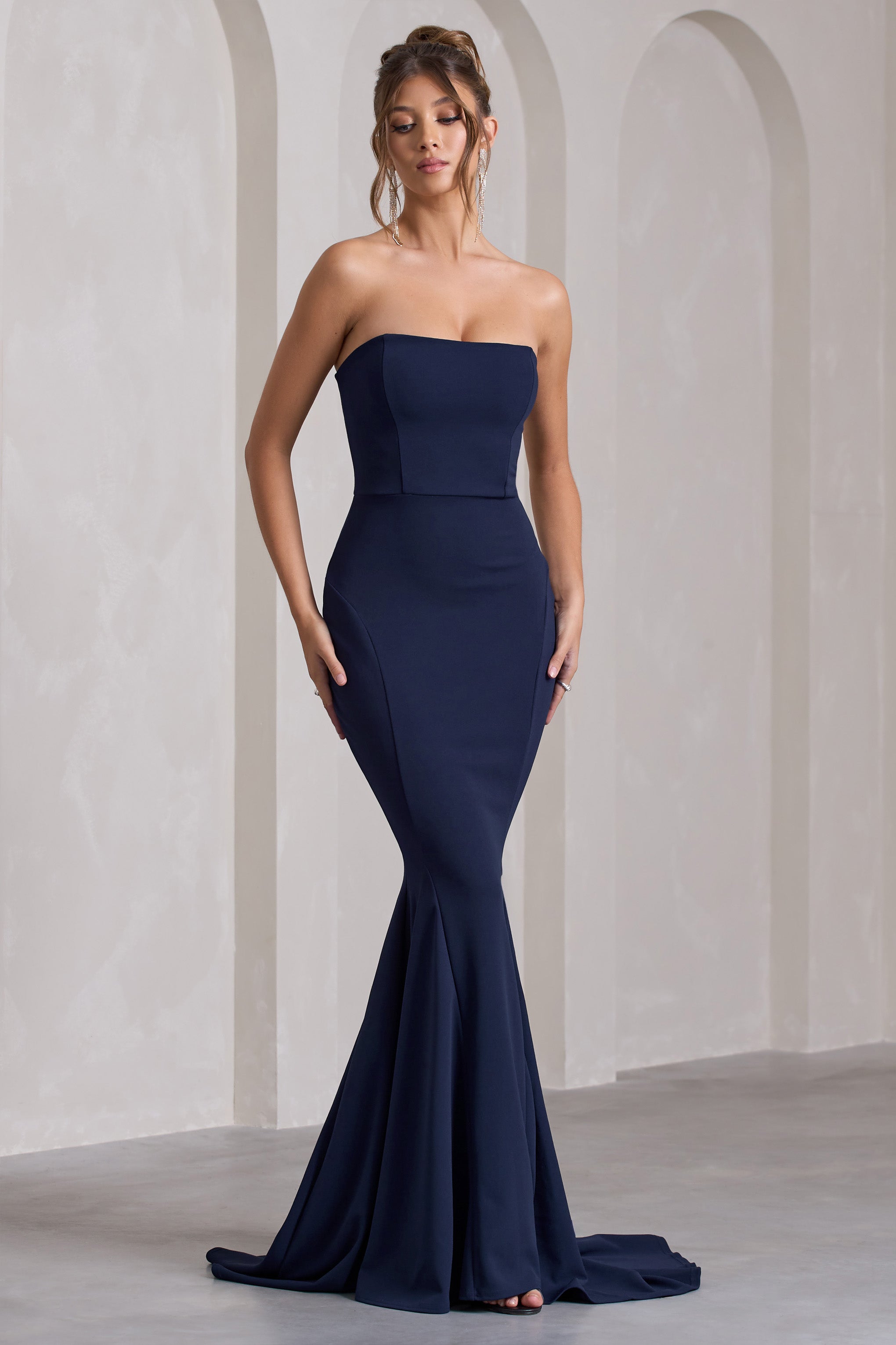 Beni Etkile | Lacivert Straplez Bandeau Fishtail Maxi Elbise