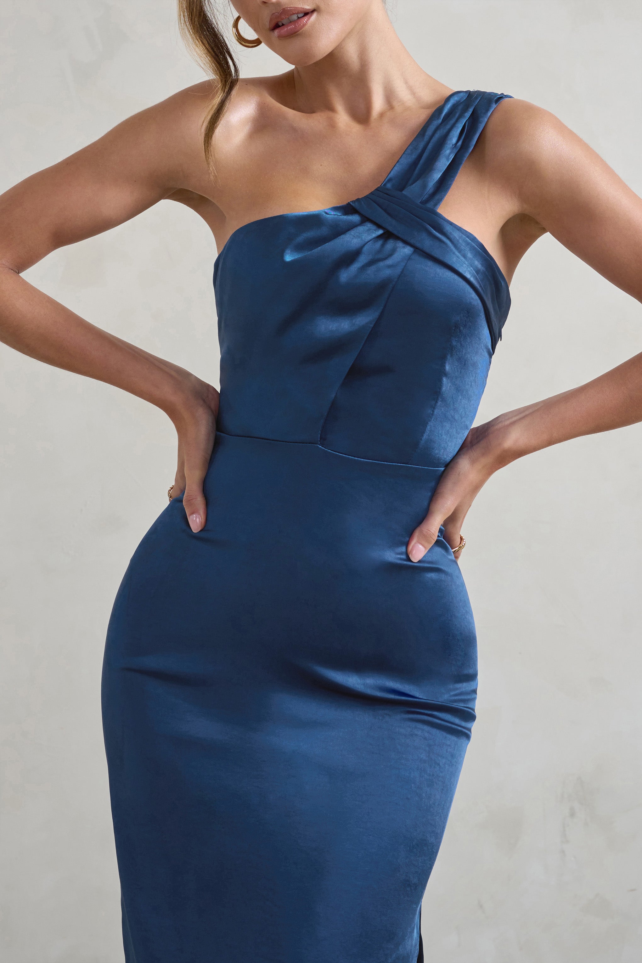 Steffie | Lacivert Asimetrik Saten Midi Elbise