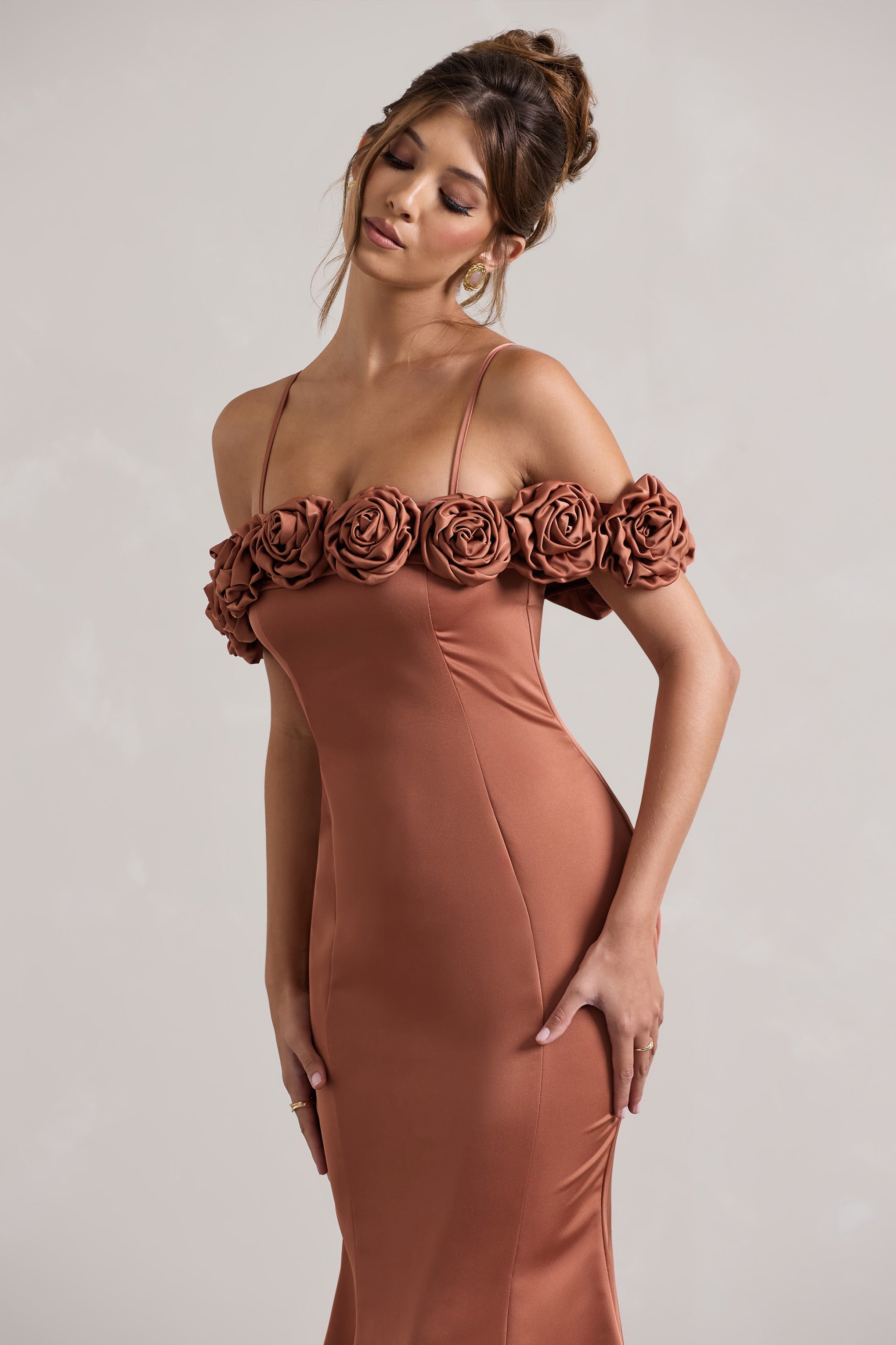 Petunya | Kızıl Saten Çiçekli Bardot Midi Elbise