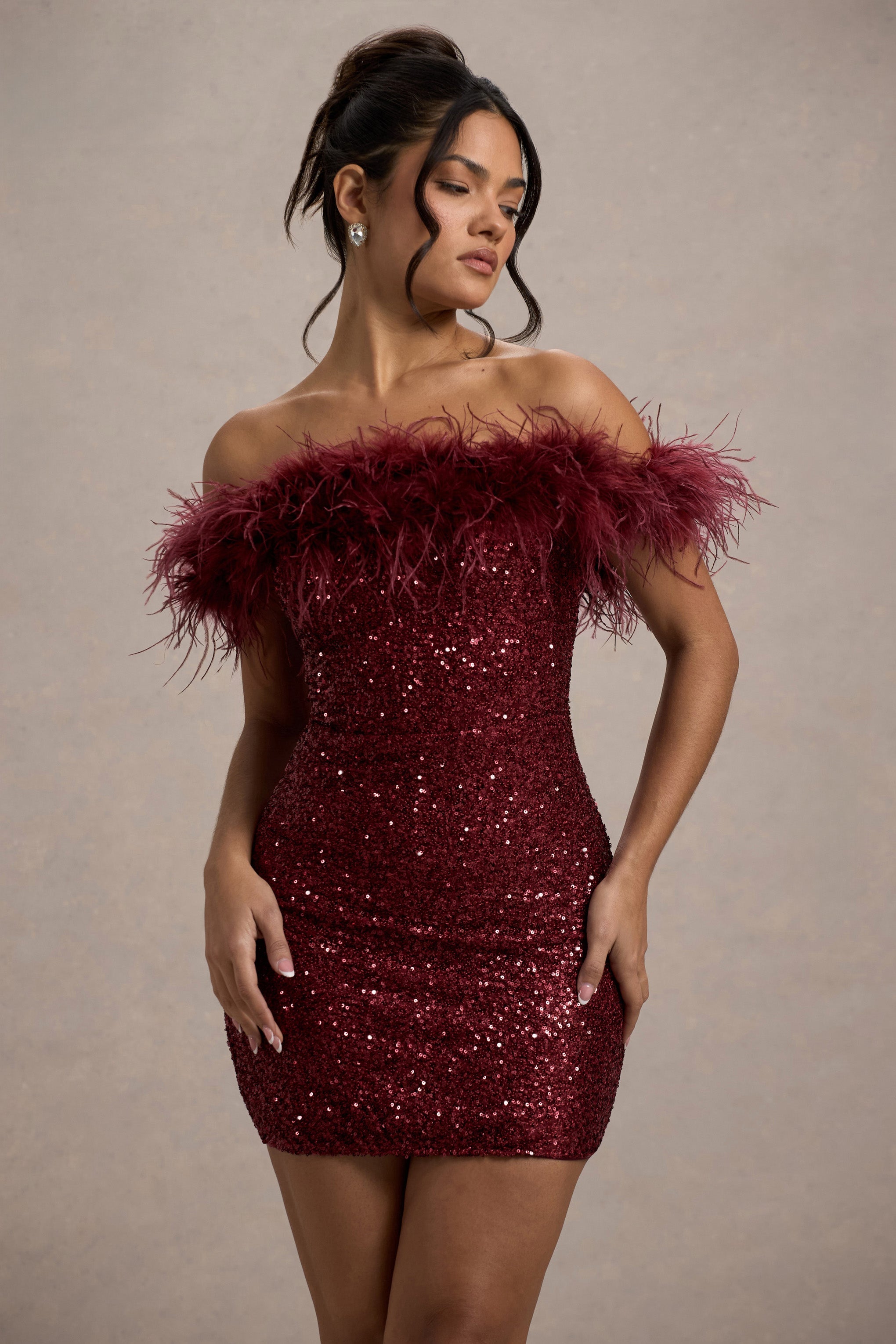 Yeni Para | Tüy Detaylı Bordo Bodycon Payet Mini Elbise