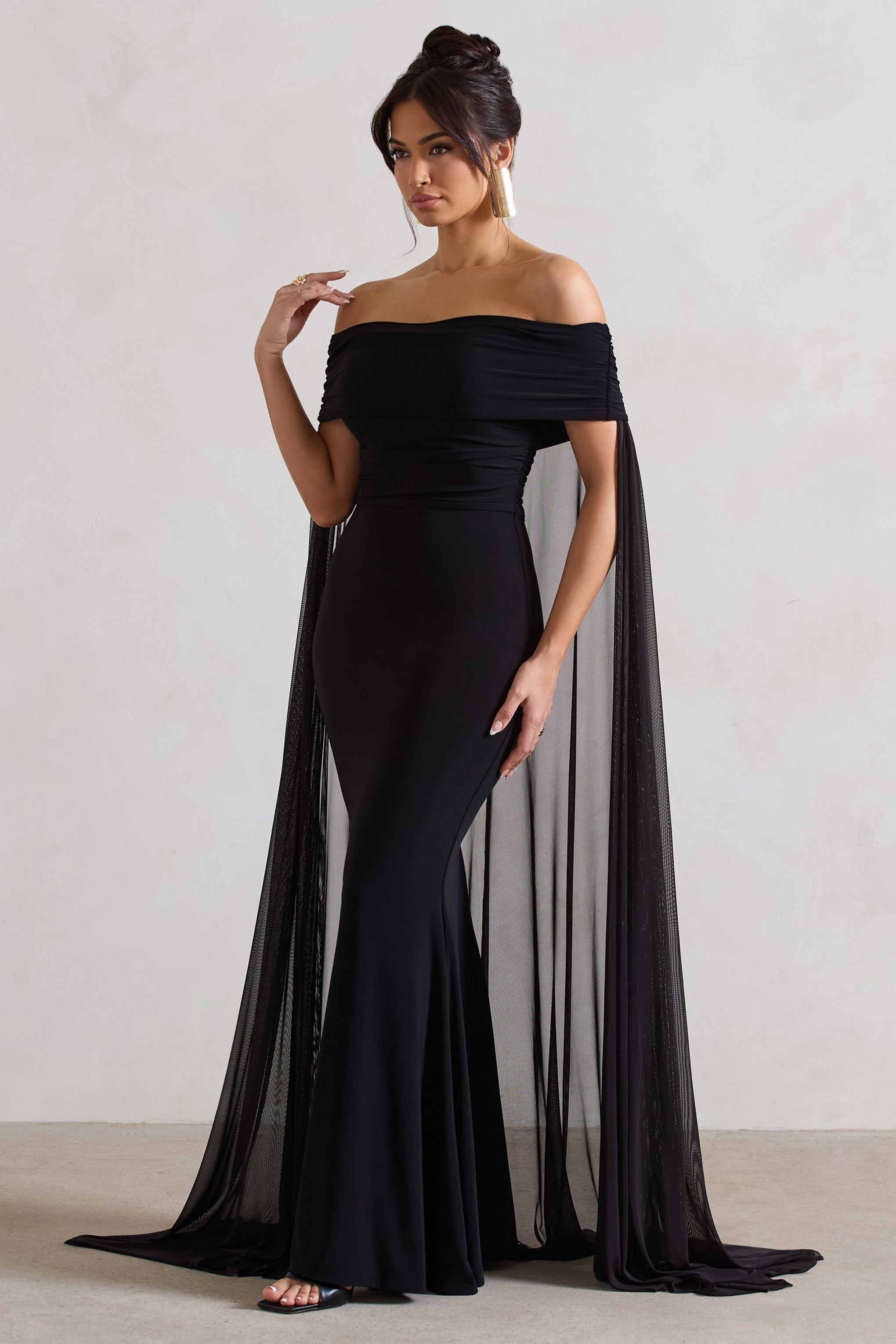 Carlotta | Şifon Pelerinli Siyah Bardot Maxi Elbise