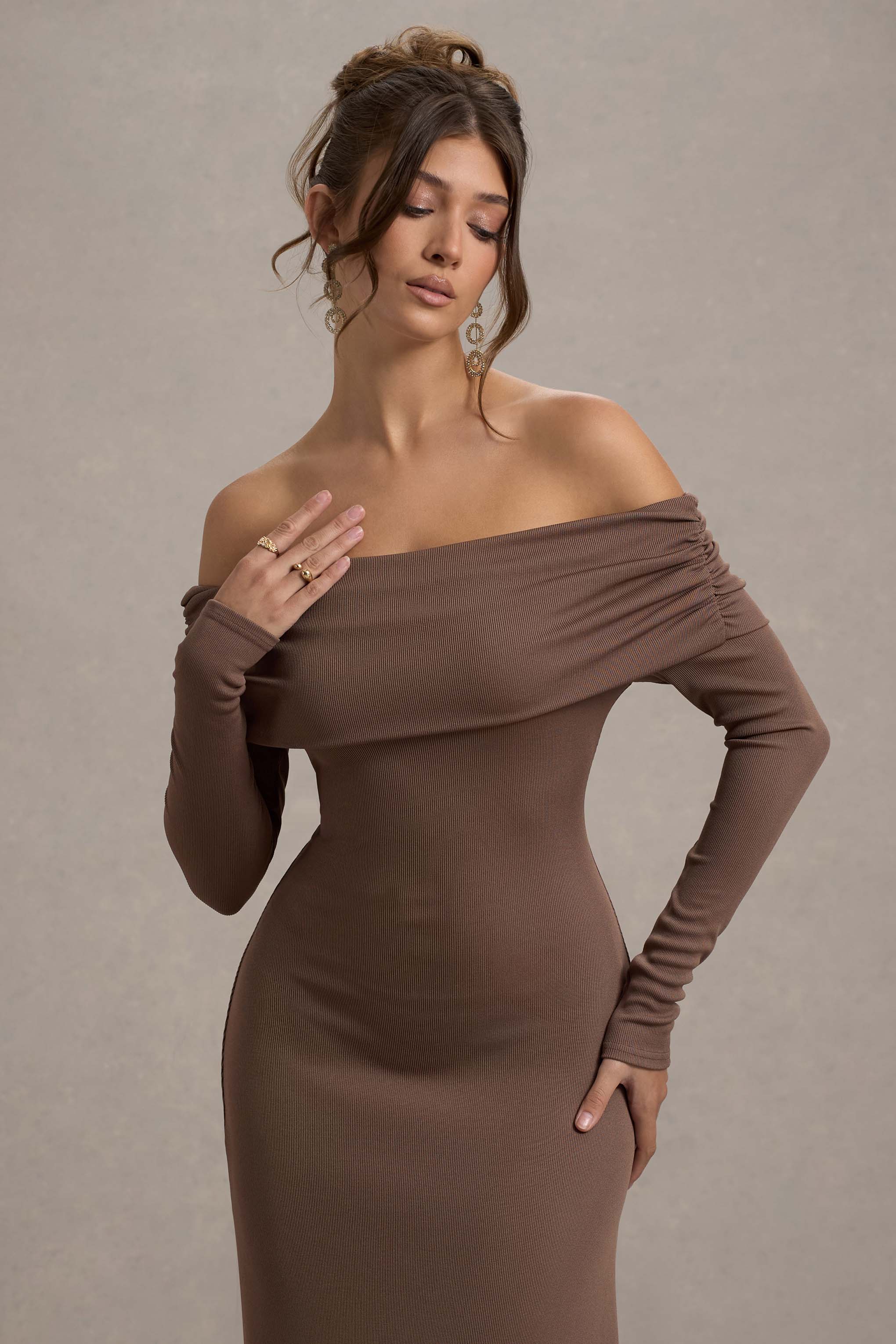 Romina | Mocha Rib Triko Bardot Maxi Elbise Asimetrik Etek Ucu ile