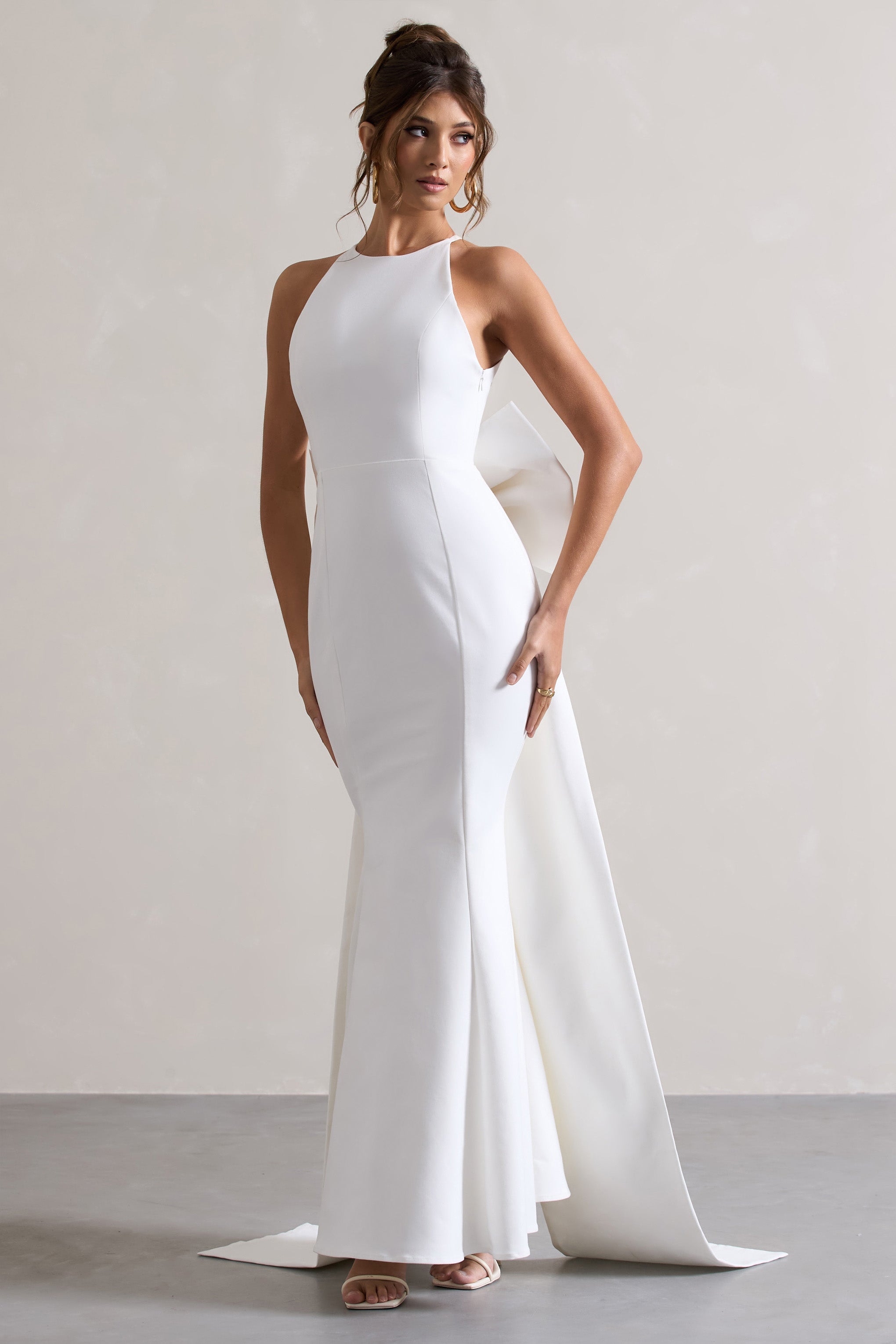 Bestow | Oversized Beyaz Kemerli Beyaz Açık Sırt Maxi Elbise