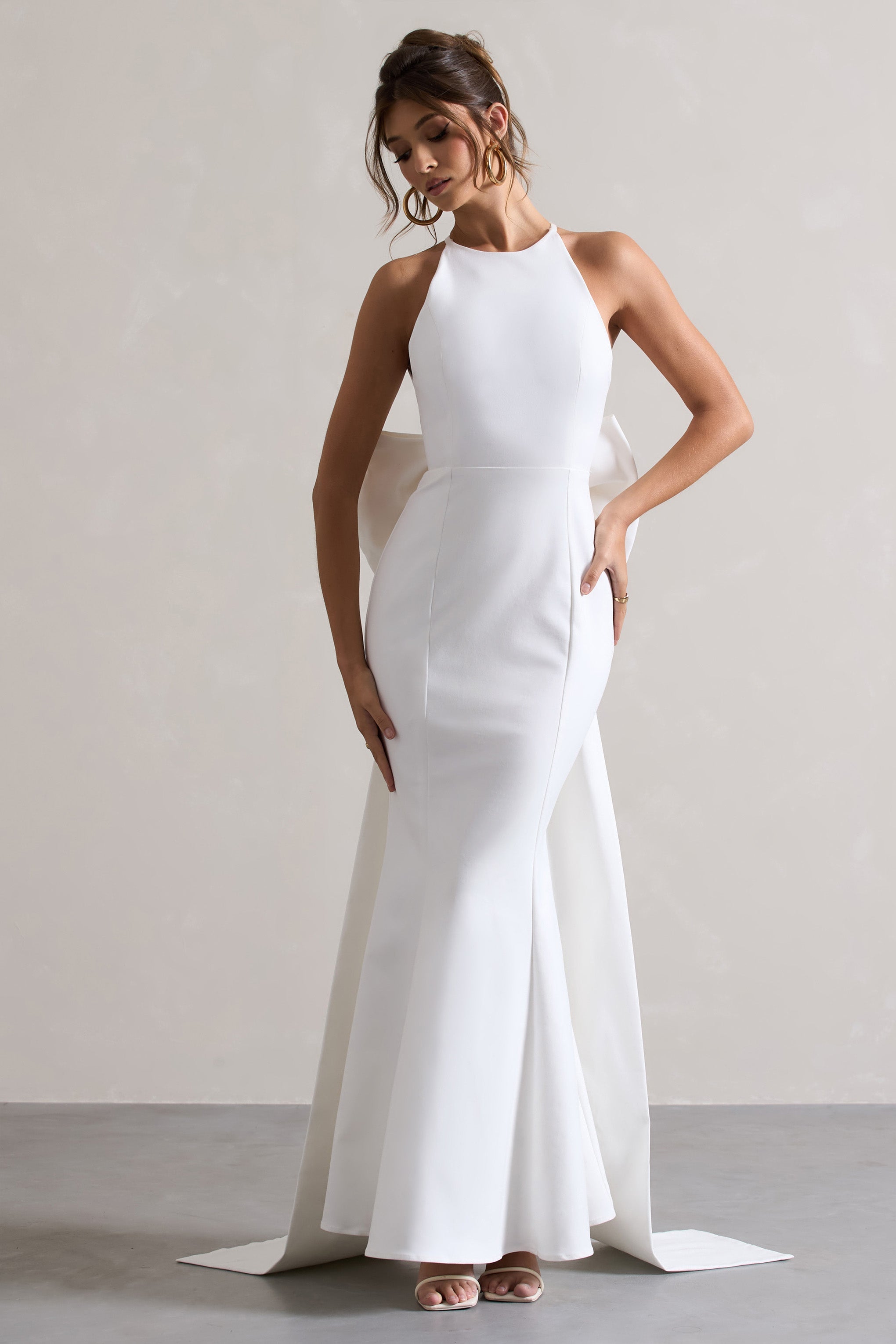 Bestow | Oversized Beyaz Kemerli Beyaz Açık Sırt Maxi Elbise