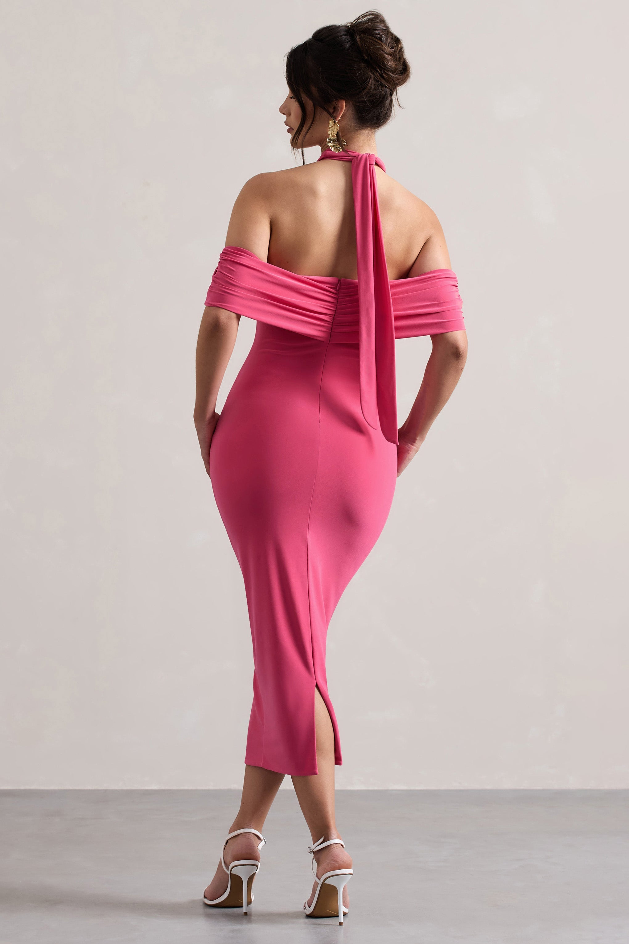 Bağlantı | Kesik Detaylı Pembe Bodycon Halter-Yaka Midi Elbise