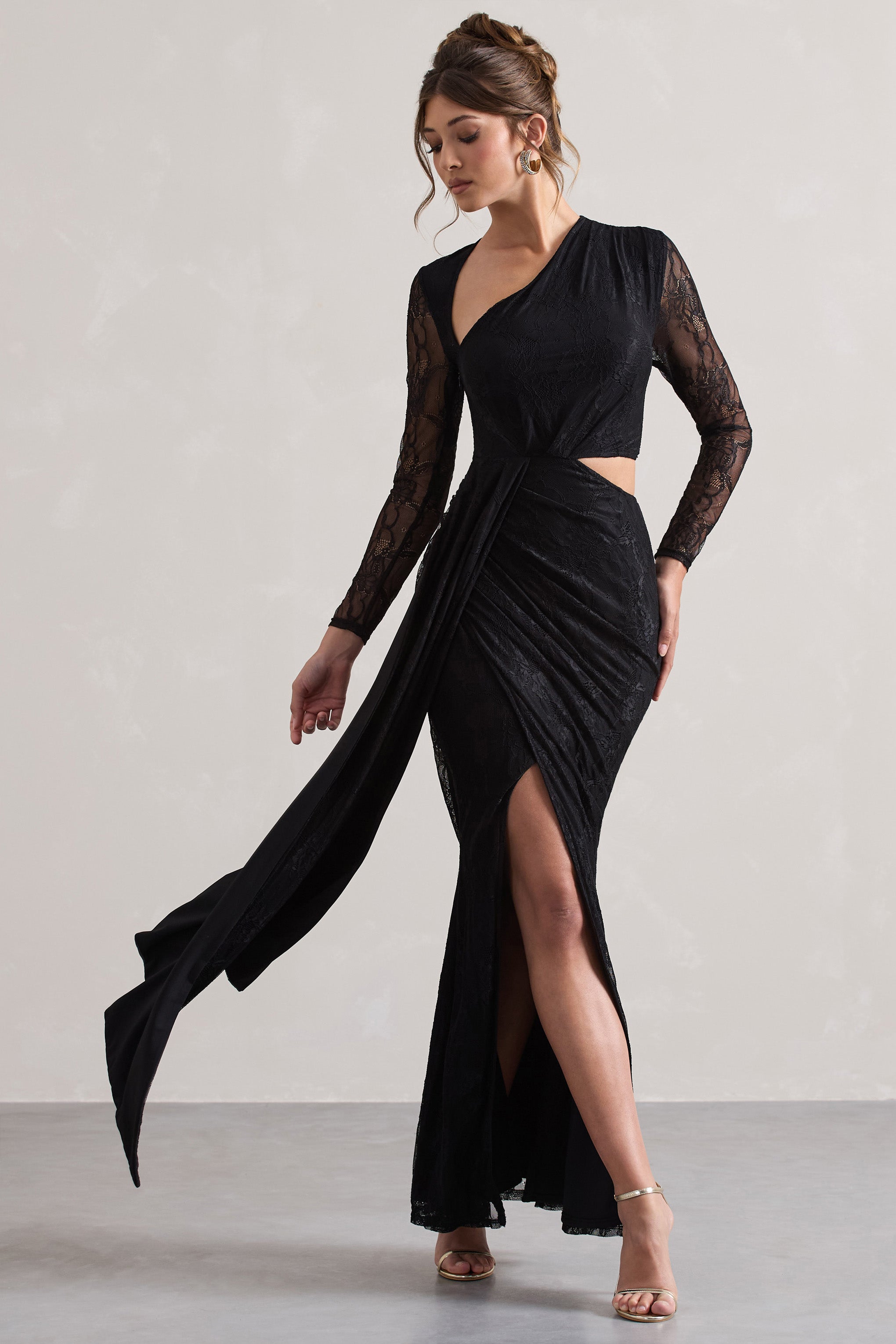Chantilly | Siyah Dantel Asimetrik Kesim Drapeli Maxi Elbise
