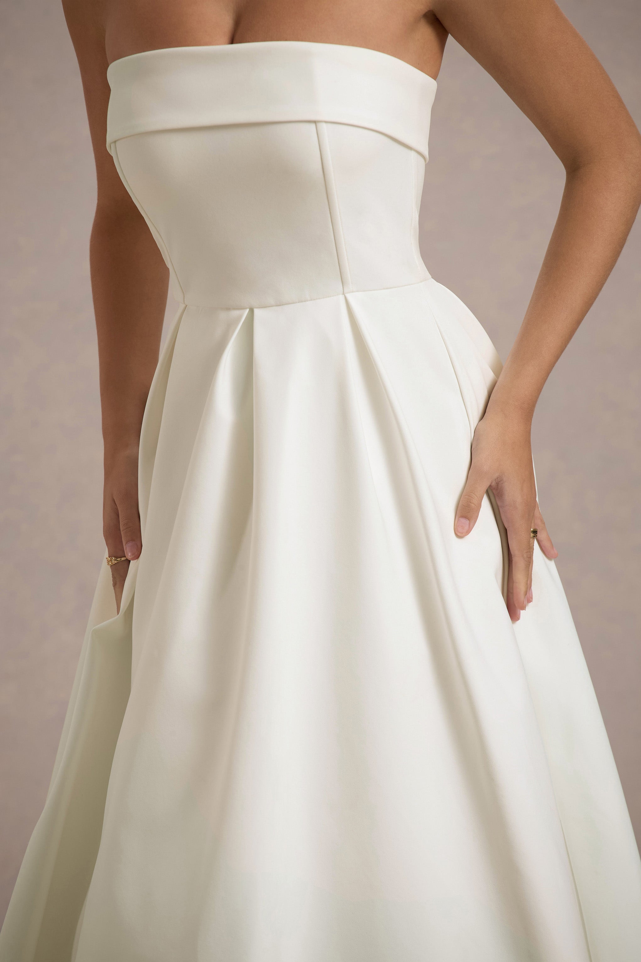 Annalise | Ecru Bandeau Kayık Elbise
