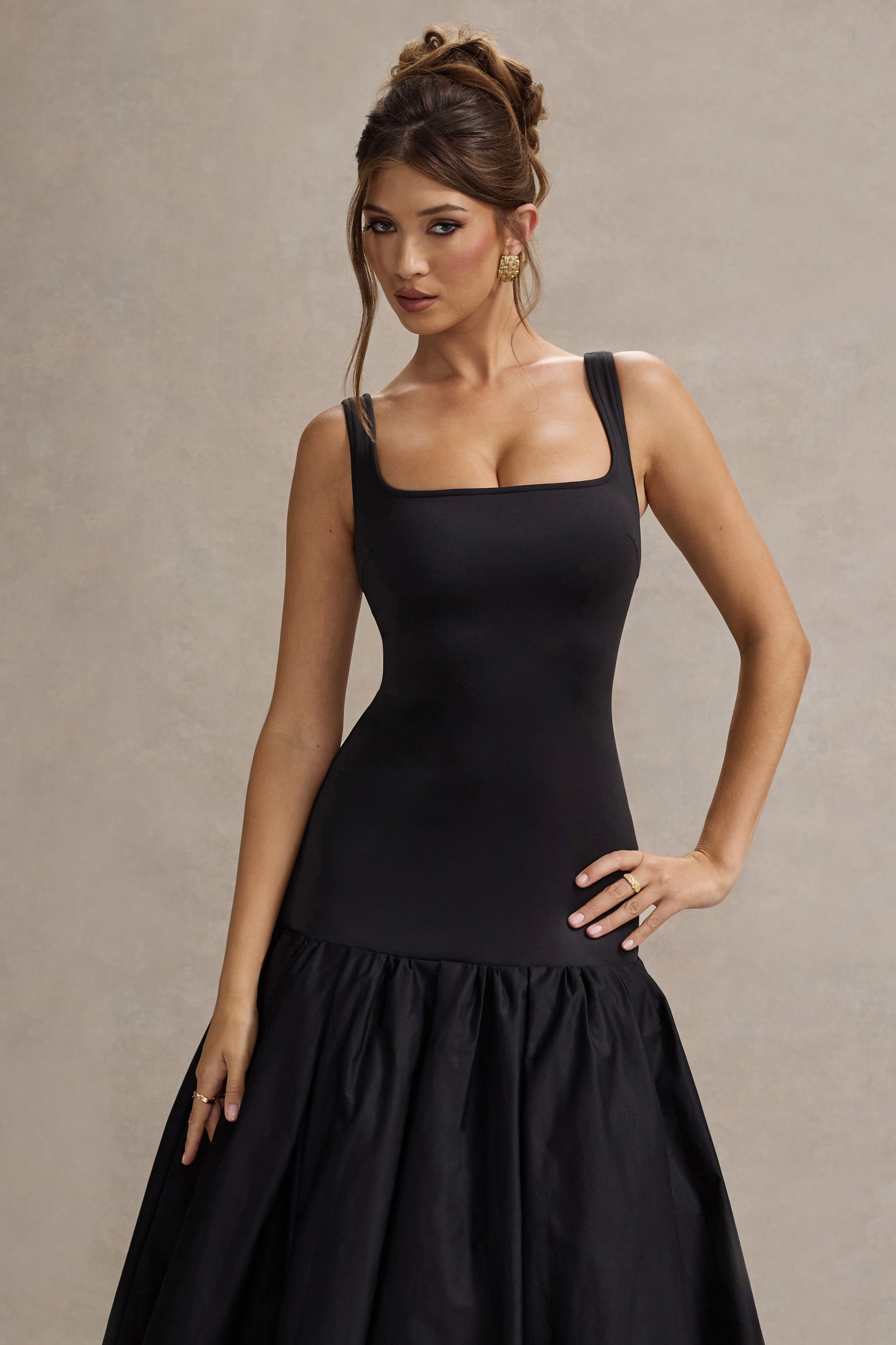Parida | Peplum Etekli Siyah Poplin Düşük Bel Midi Elbise