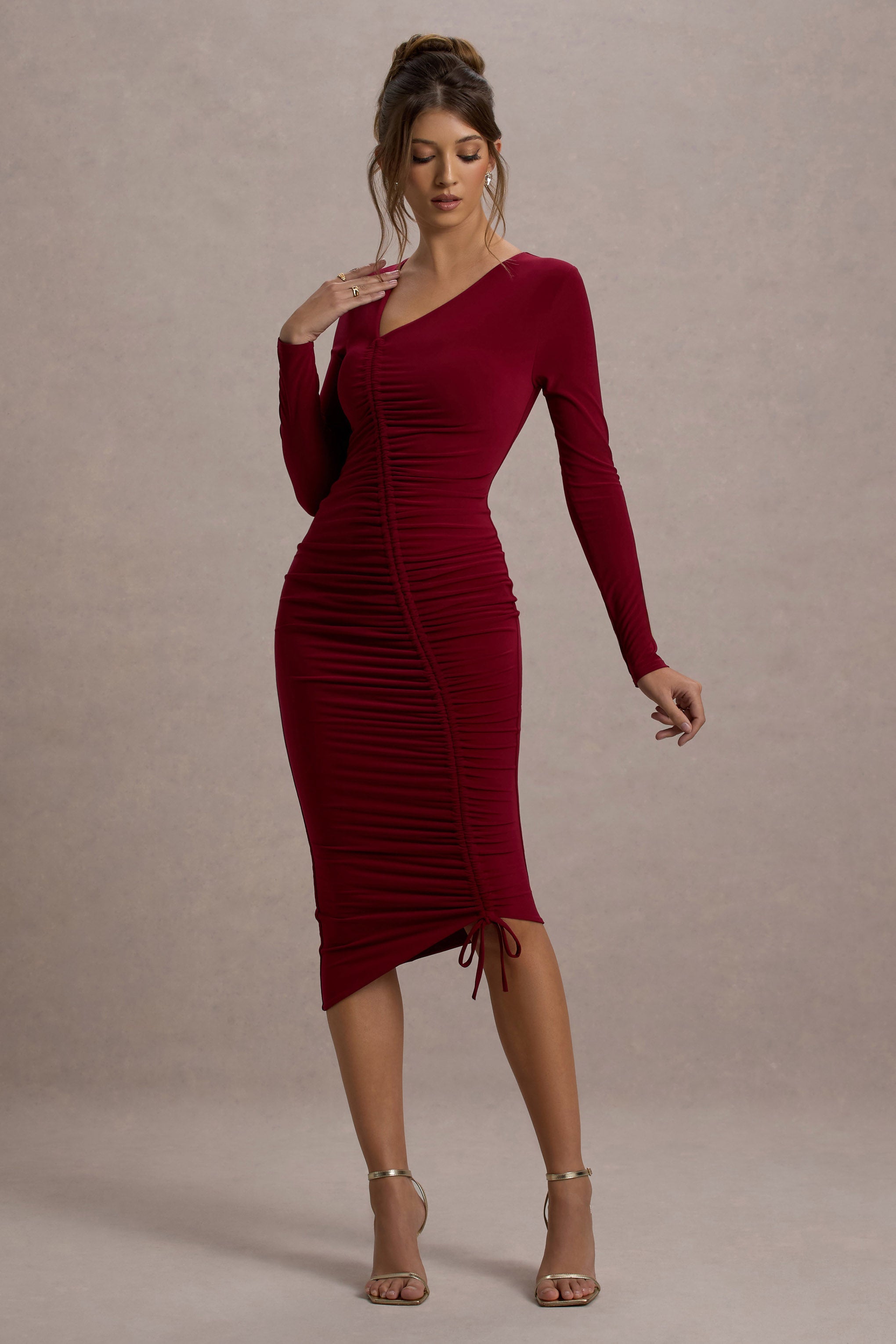 Lilia | Berry Ruched Asimetrik Midi Elbise