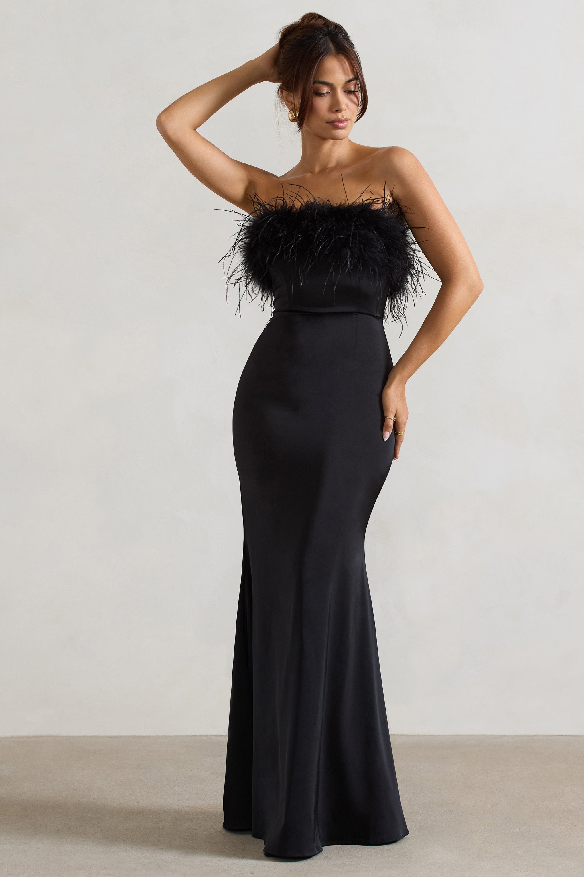 Özel Günler İçin Elbise | Siyah Saten Tüy Detaylı Bandeau Maxi Elbise
