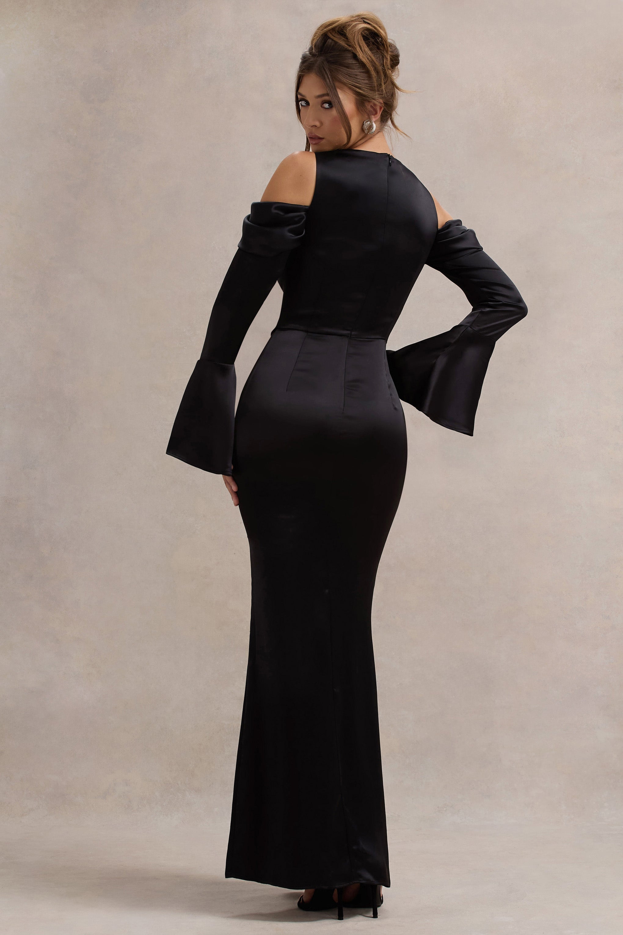 Heartthrob | Siyah Saten Drapeli Bardot Maxi Elbise