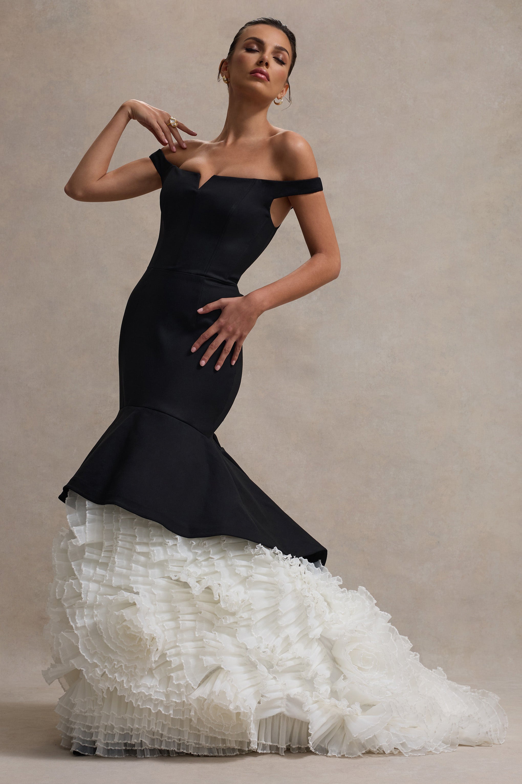 En Harika | Siyah & Krem Bardot Maxi Elbise Tül Etekli