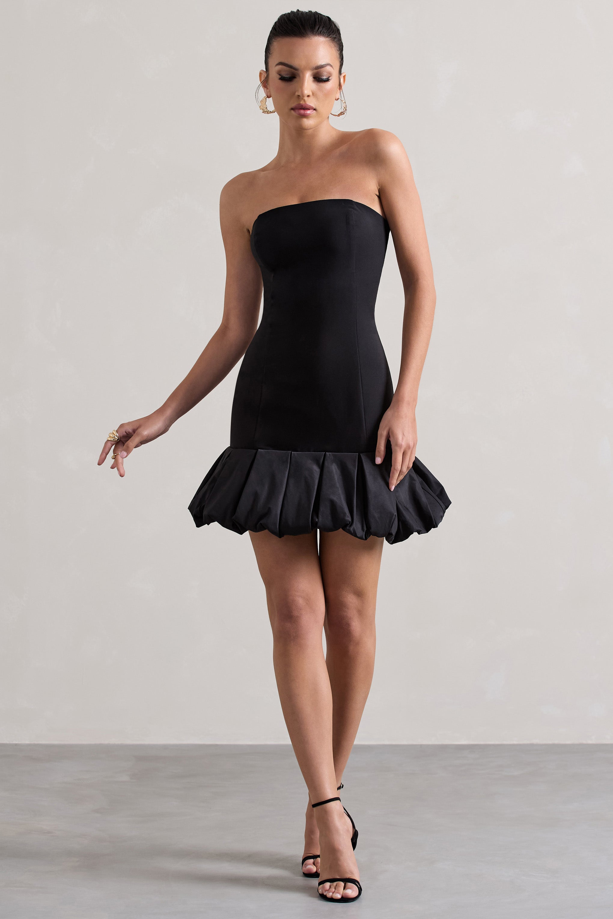 Liscia | Volanlı Siyah Bandeau Mini Elbise