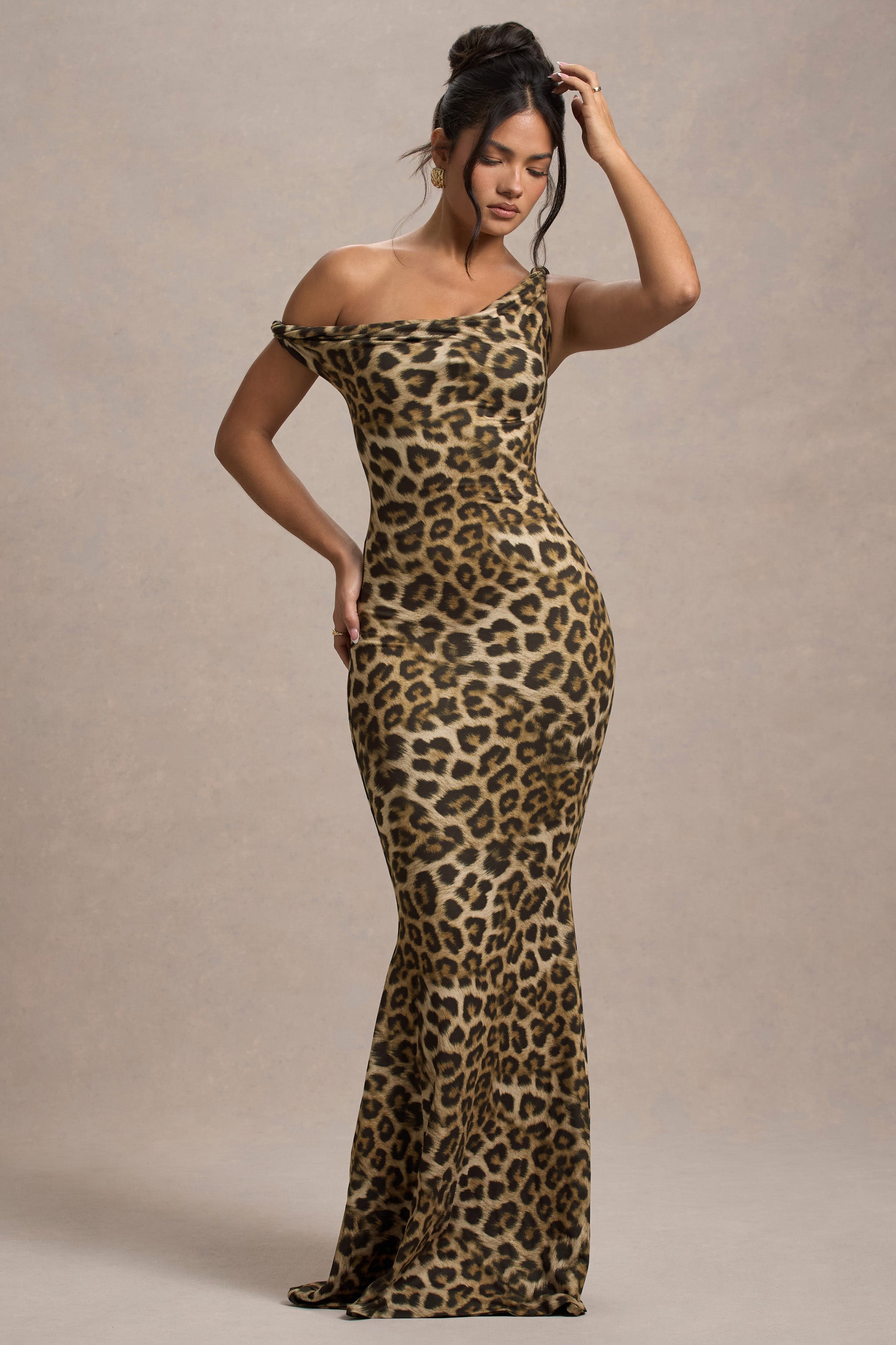 Lita | Leopar Desenli Kıvrımlı Asimetrik Maxi Elbise