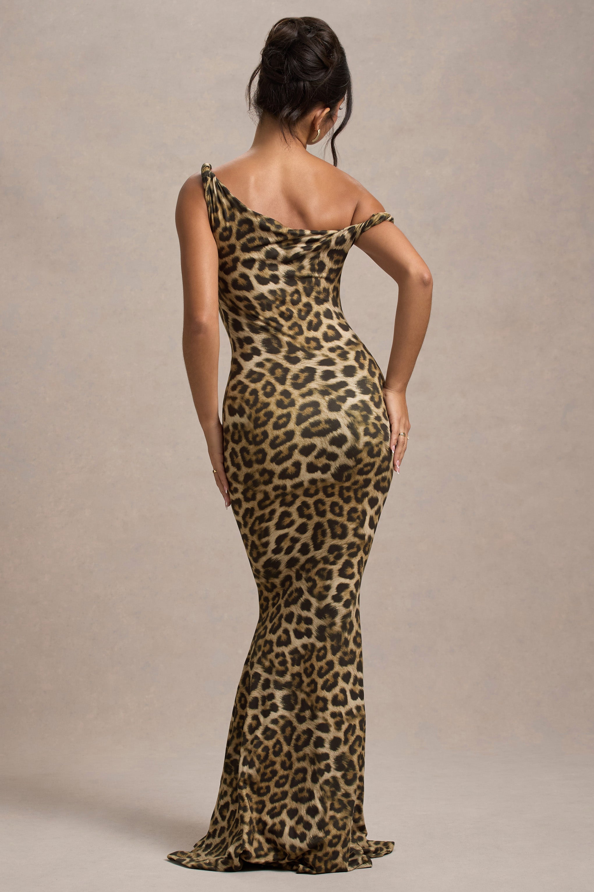 Lita | Leopar Desenli Kıvrımlı Asimetrik Maxi Elbise