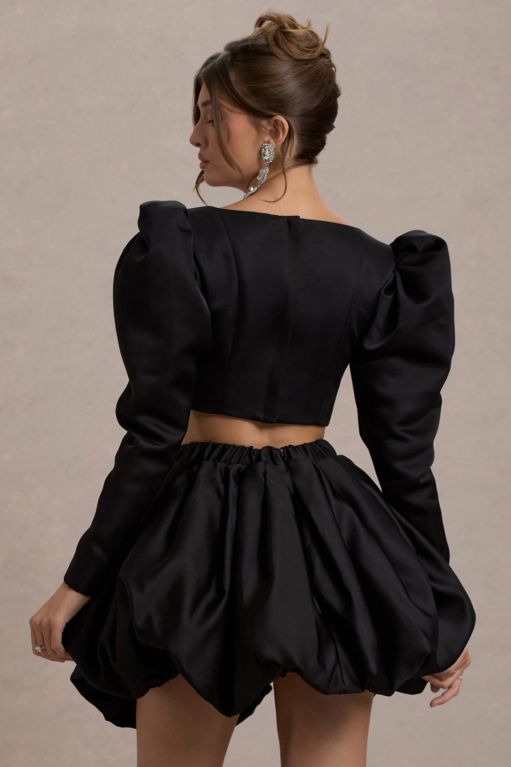 Eloisa | Siyah Saten Kısa Puff-Sleeve Ceket
