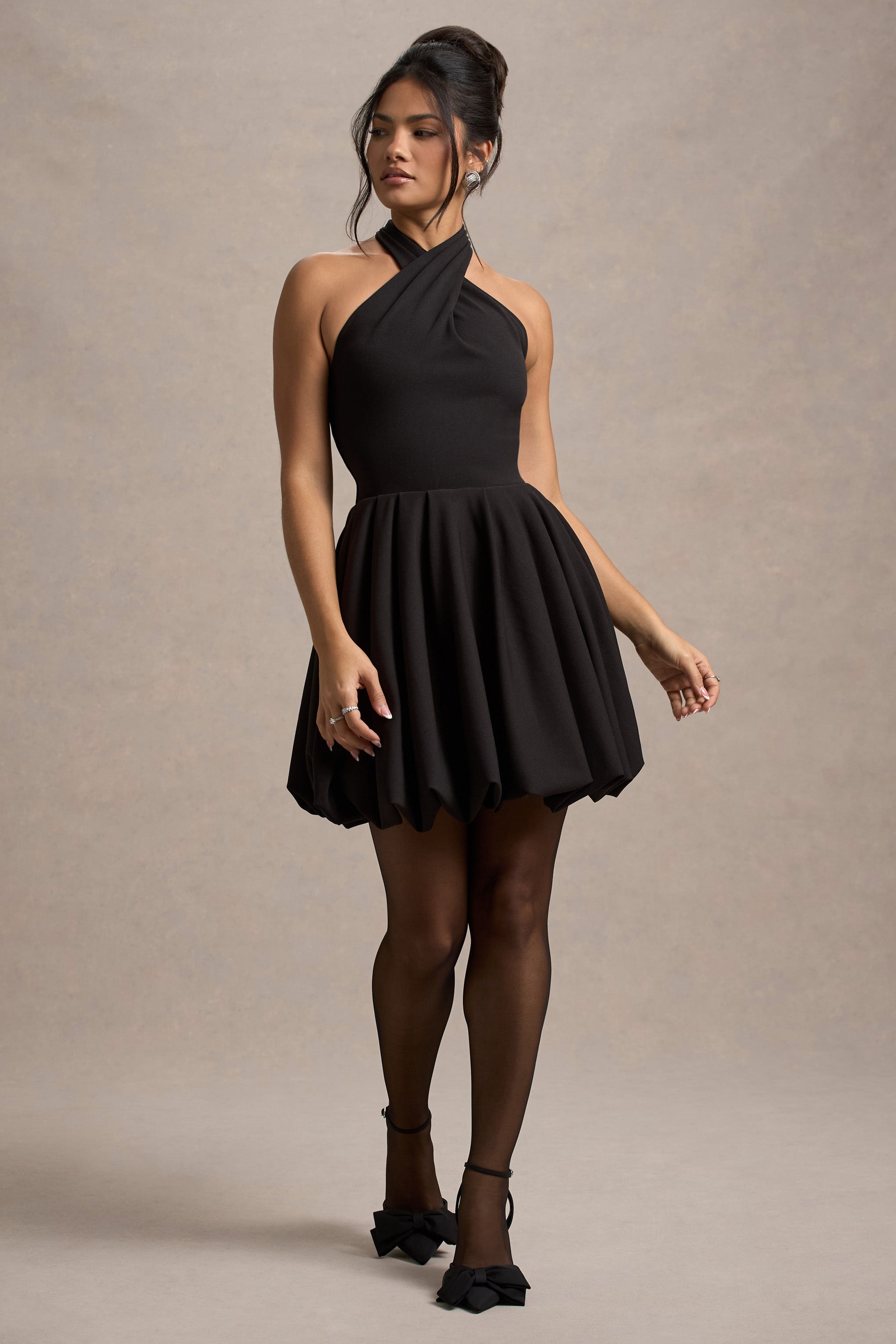 Klytie | Siyah Halter Yaka Mini Elbise ile Puff-Ball Etek