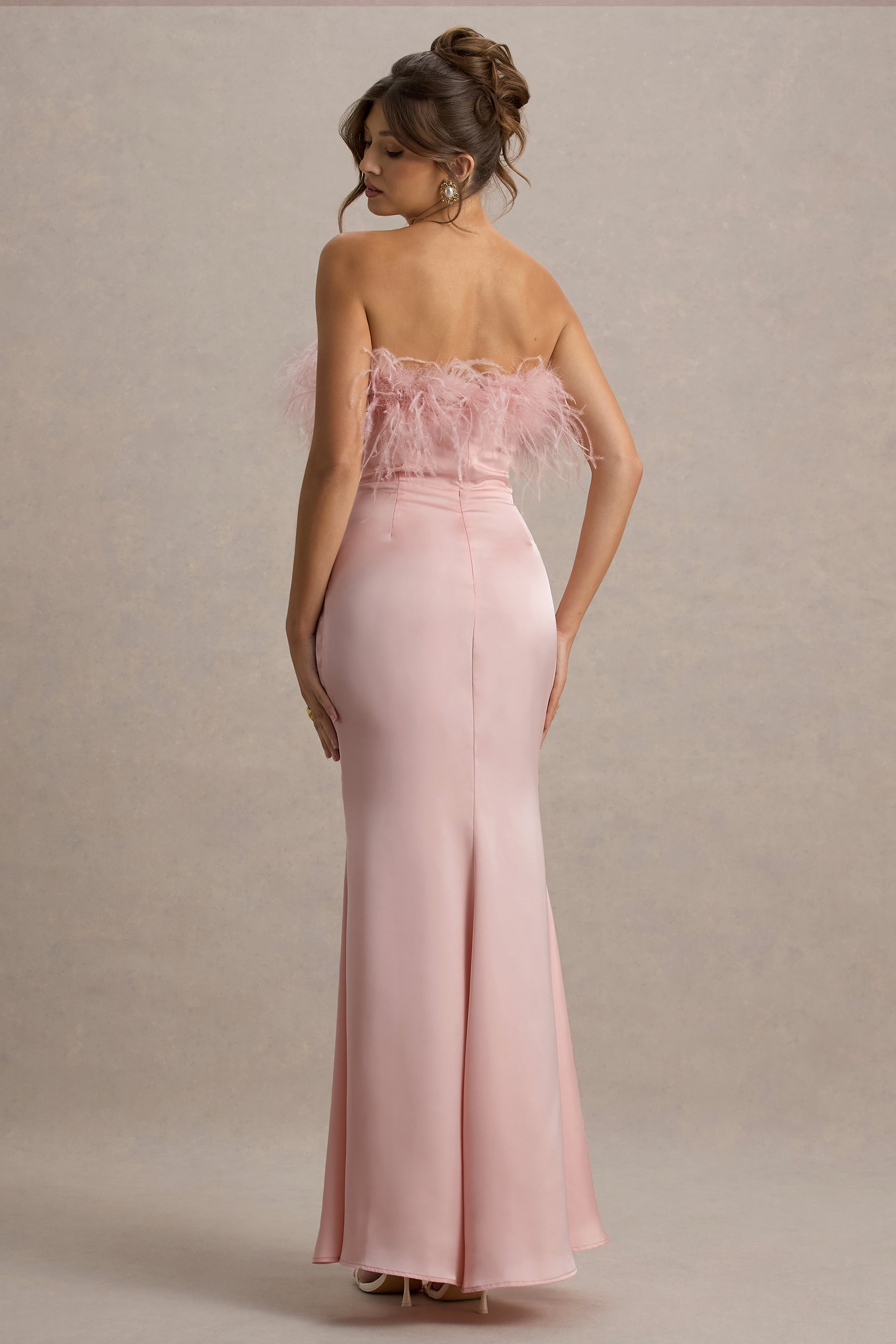 Özel Günler İçin Elbise | Soluk Pembe Saten Tüy Detaylı Bandeau Maxi Elbise