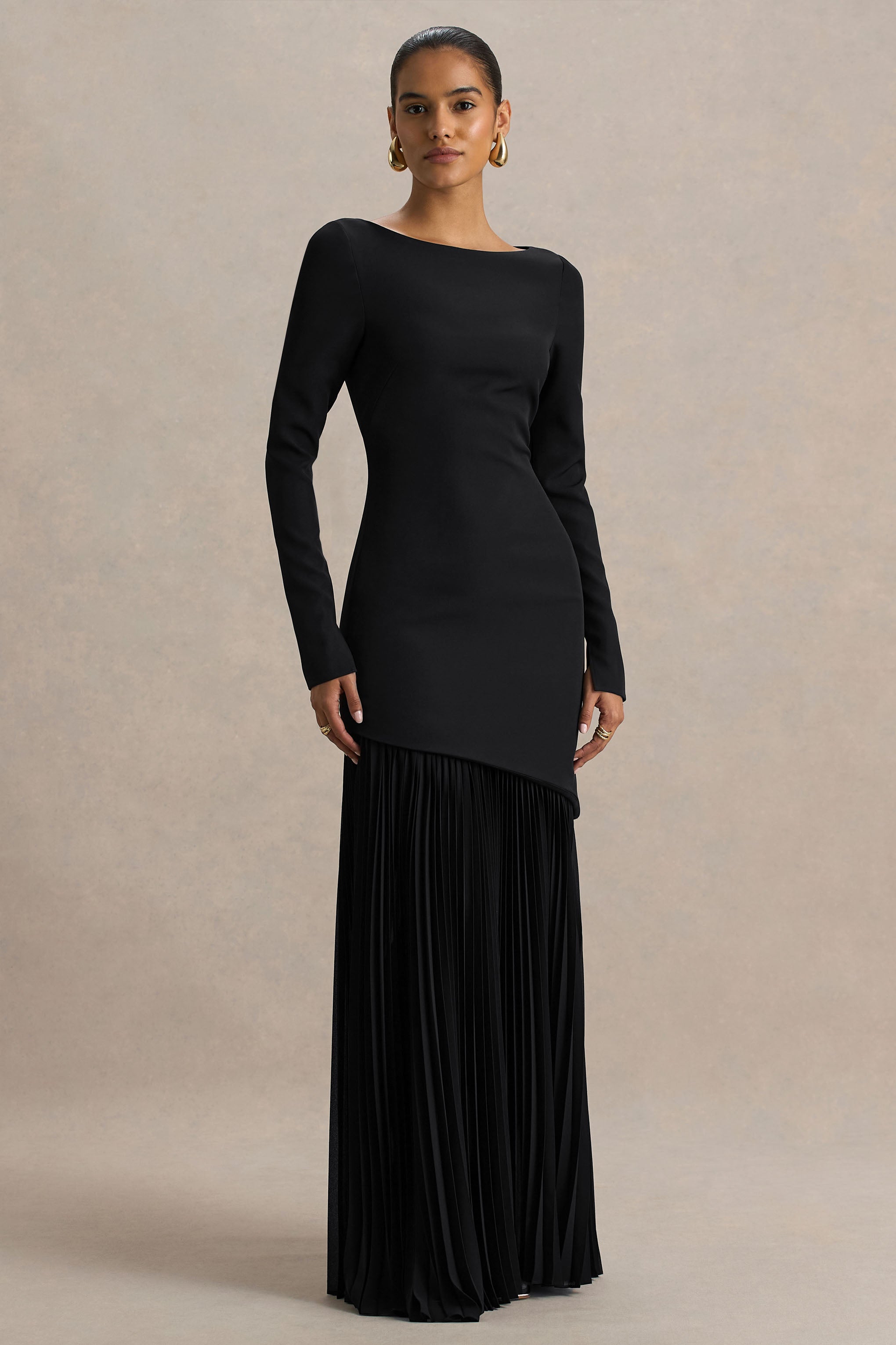 Yanira | Siyah Krepe ve Jorjet Crew-Neck Maxi Elbise ile Düşük Bel