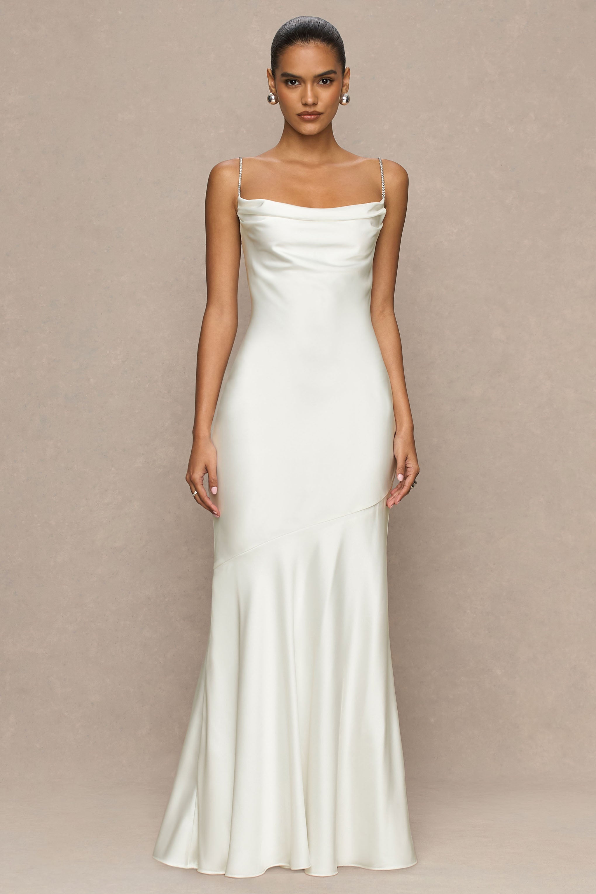 Maelia | Kristal Askılı Krem Saten Cowl-Neck Maxi Elbise
