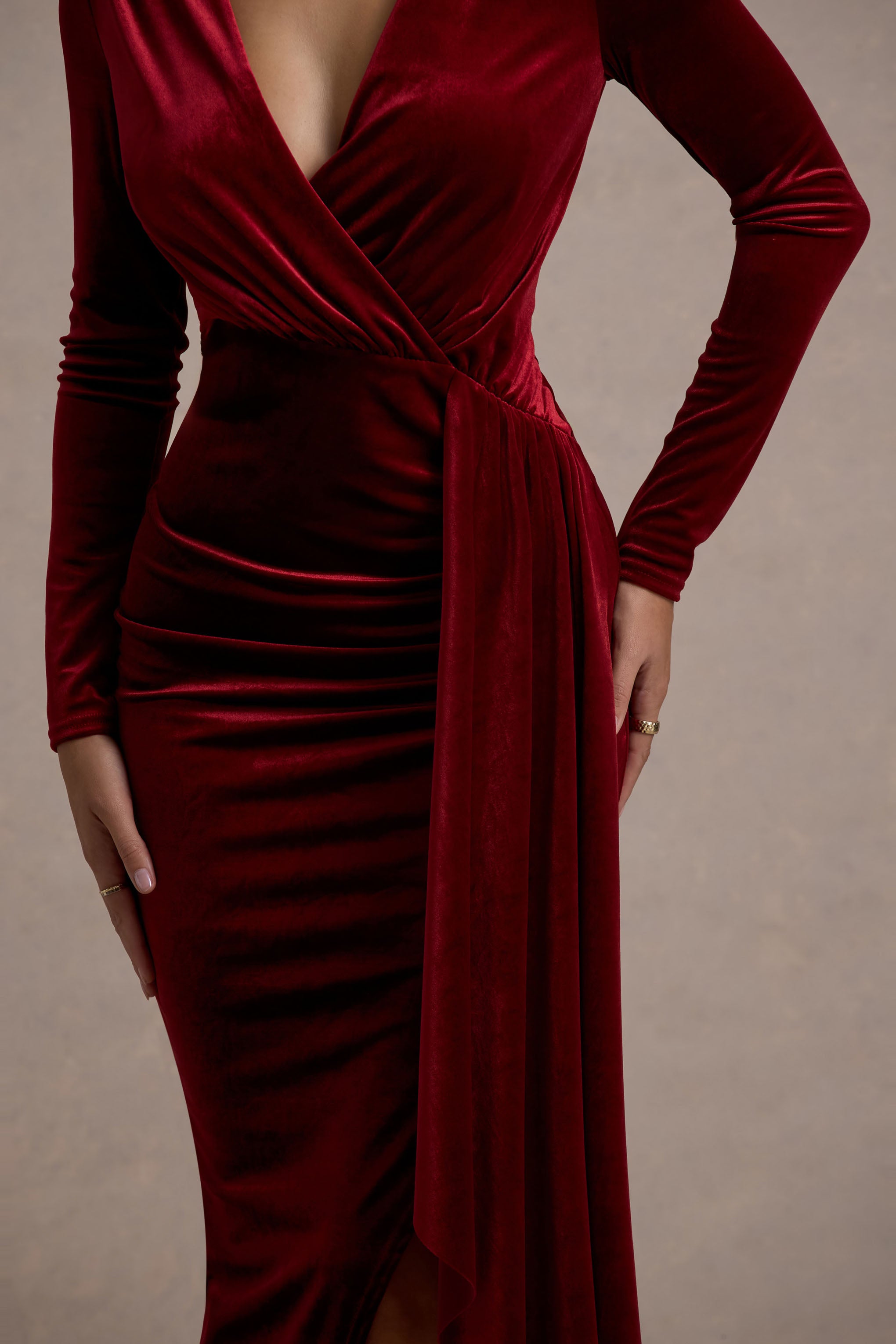 Arcadia | Berry Kadife Derin V Yaka Sarma Midi Elbise