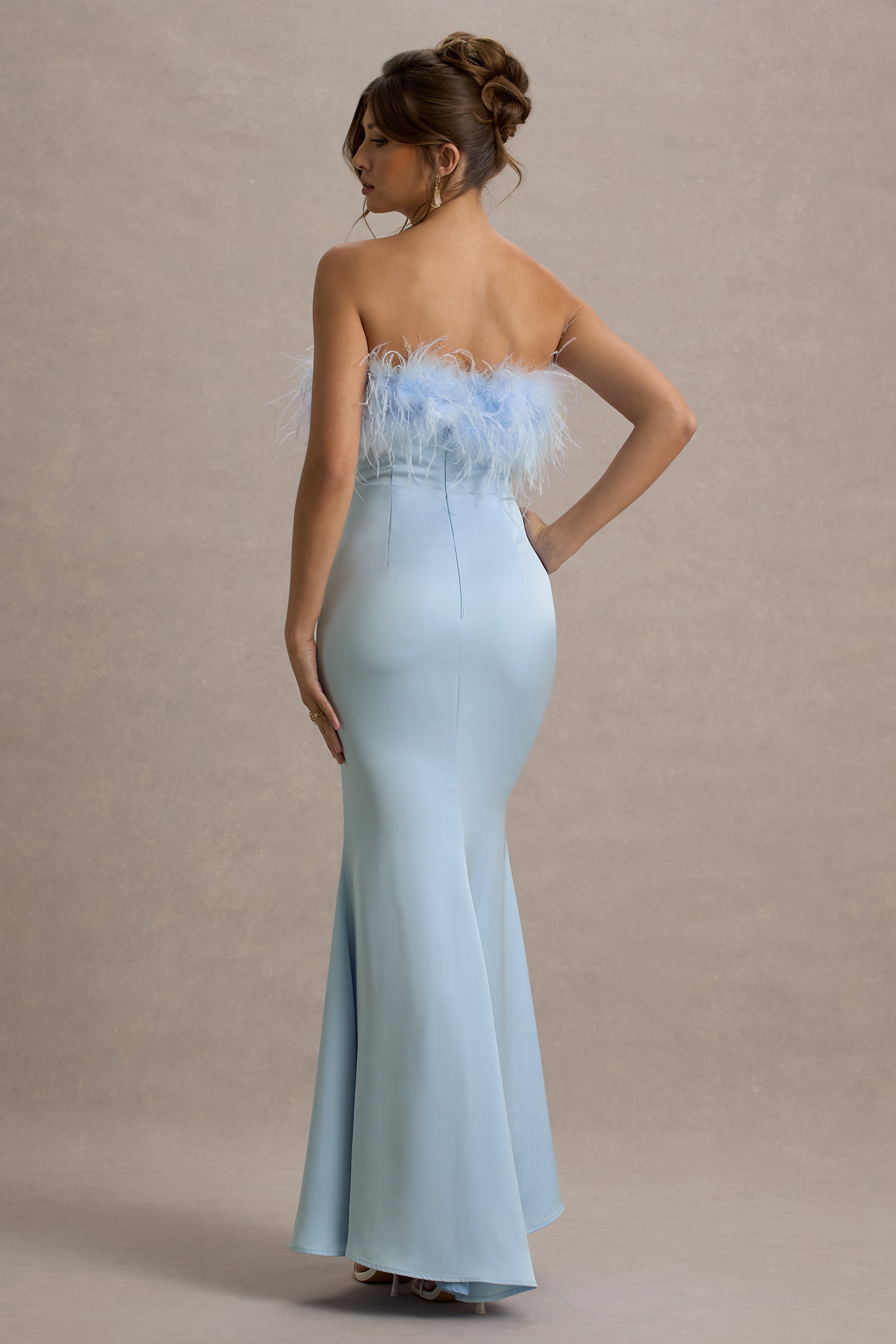 Özel Günler İçin Elbise | Pudra Mavisi Saten Tüy Detaylı Bandeau Maxi Elbise