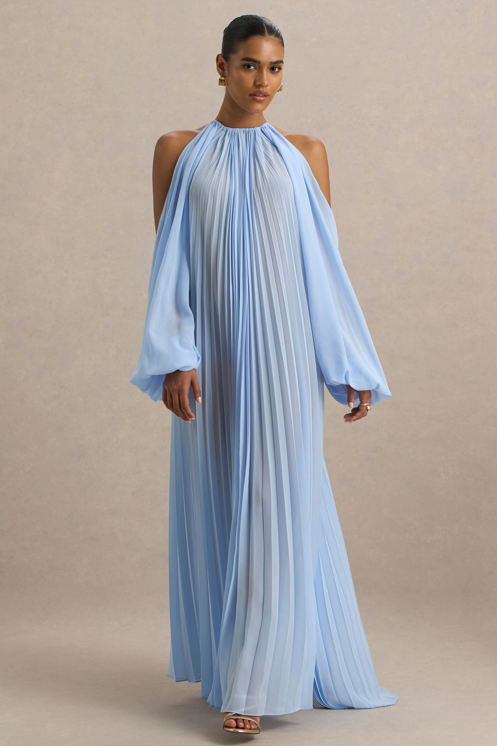 Reyna | Pudra Mavisi Plise Chiffon Soğuk Omuzlu Maxi Elbise