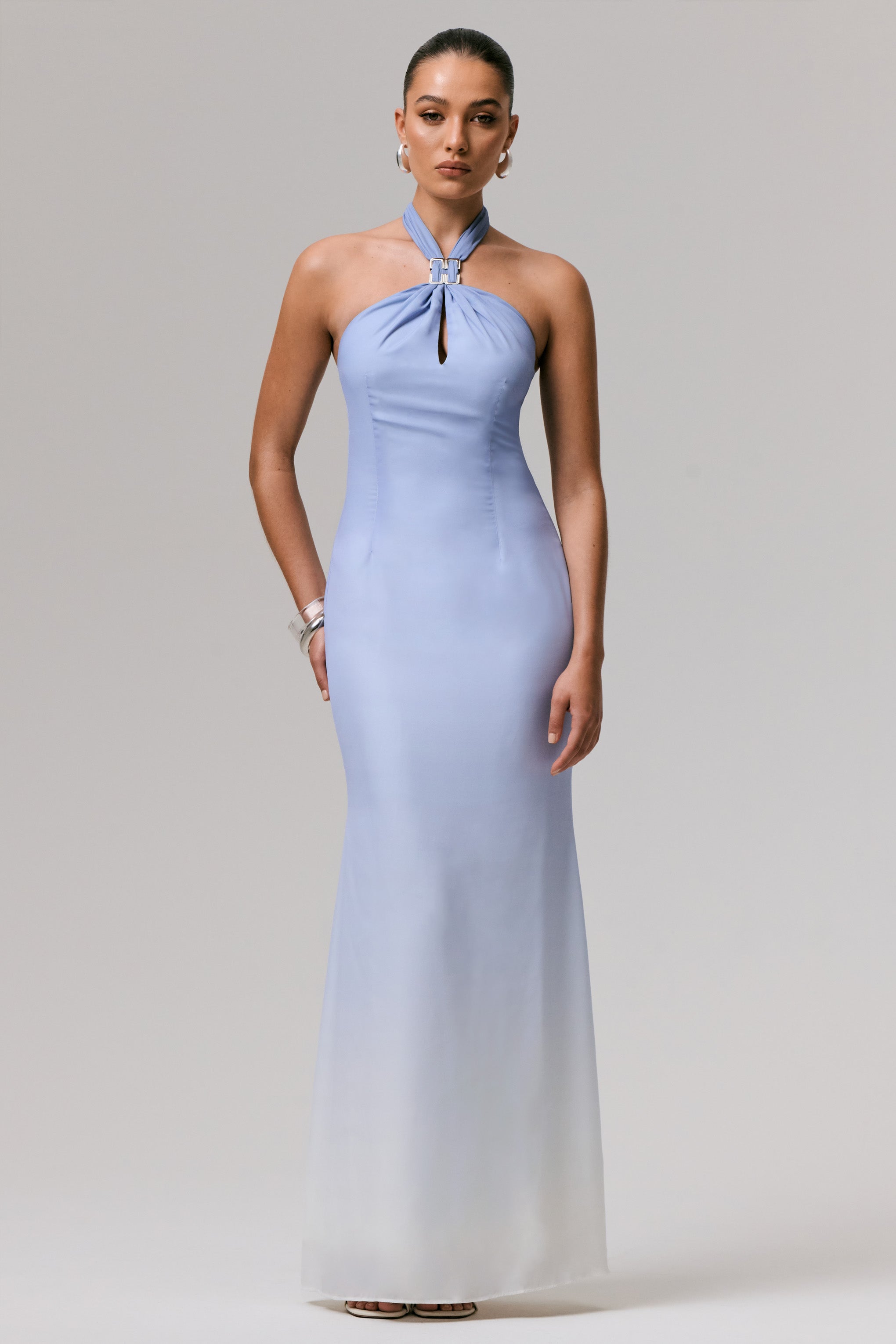 Sharni | Mavi Ombre Şifon Halter Yaka Maxi Elbise