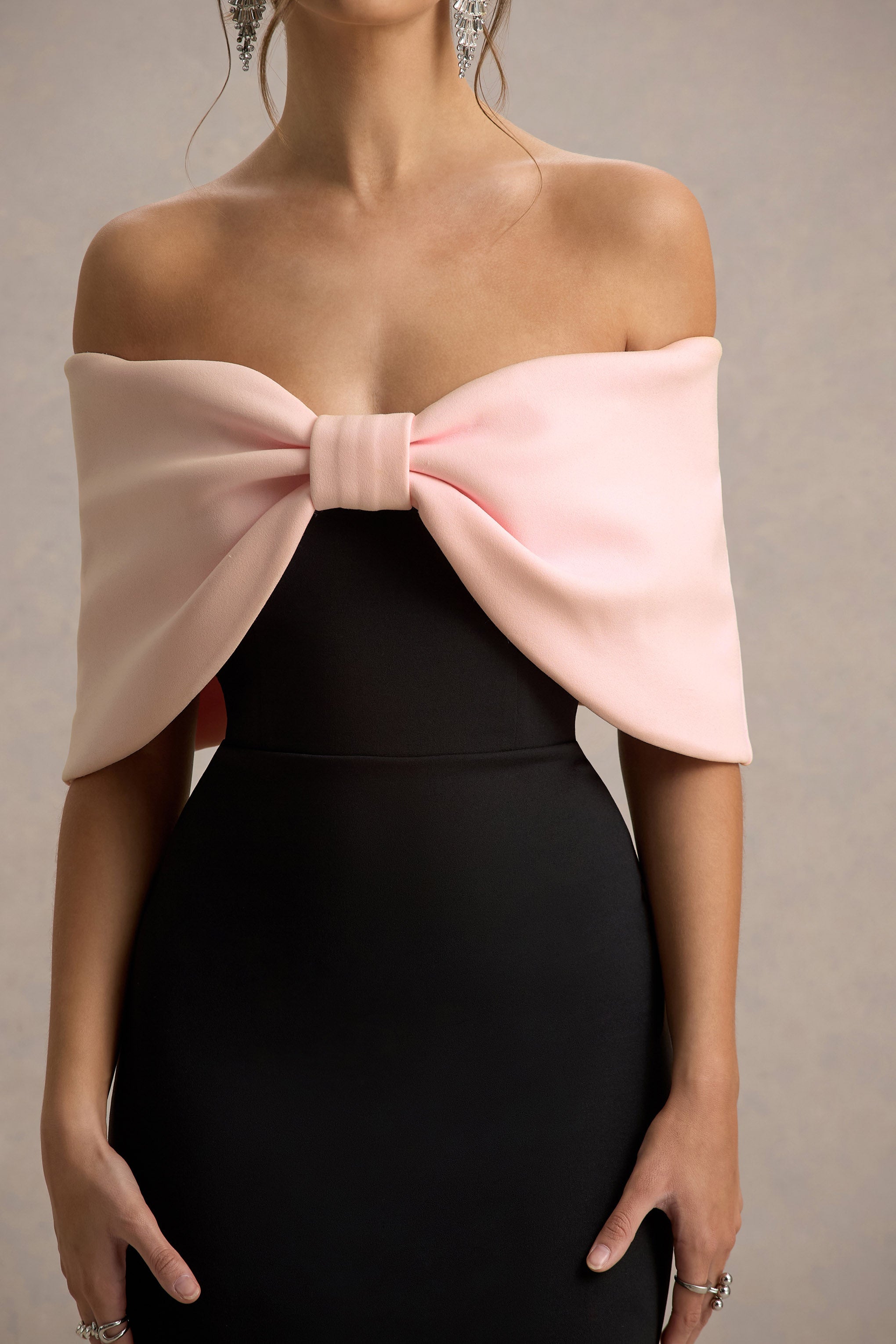 Sadie | Siyah & Pembe Fiyonk Detaylı Bardot Mini Elbise