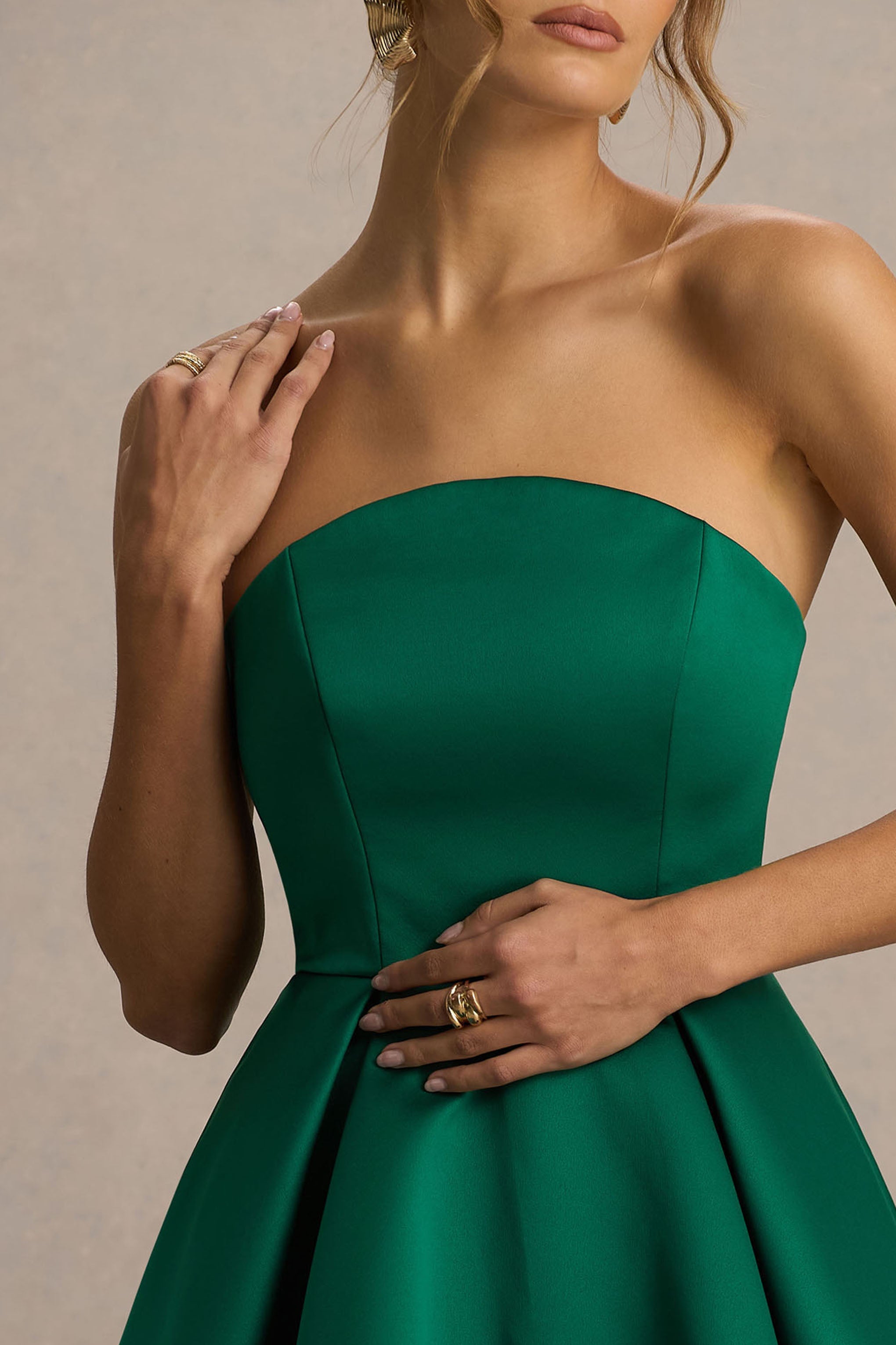 Fleur | Koyu Yeşil Saten Bandeau Mini Elbise