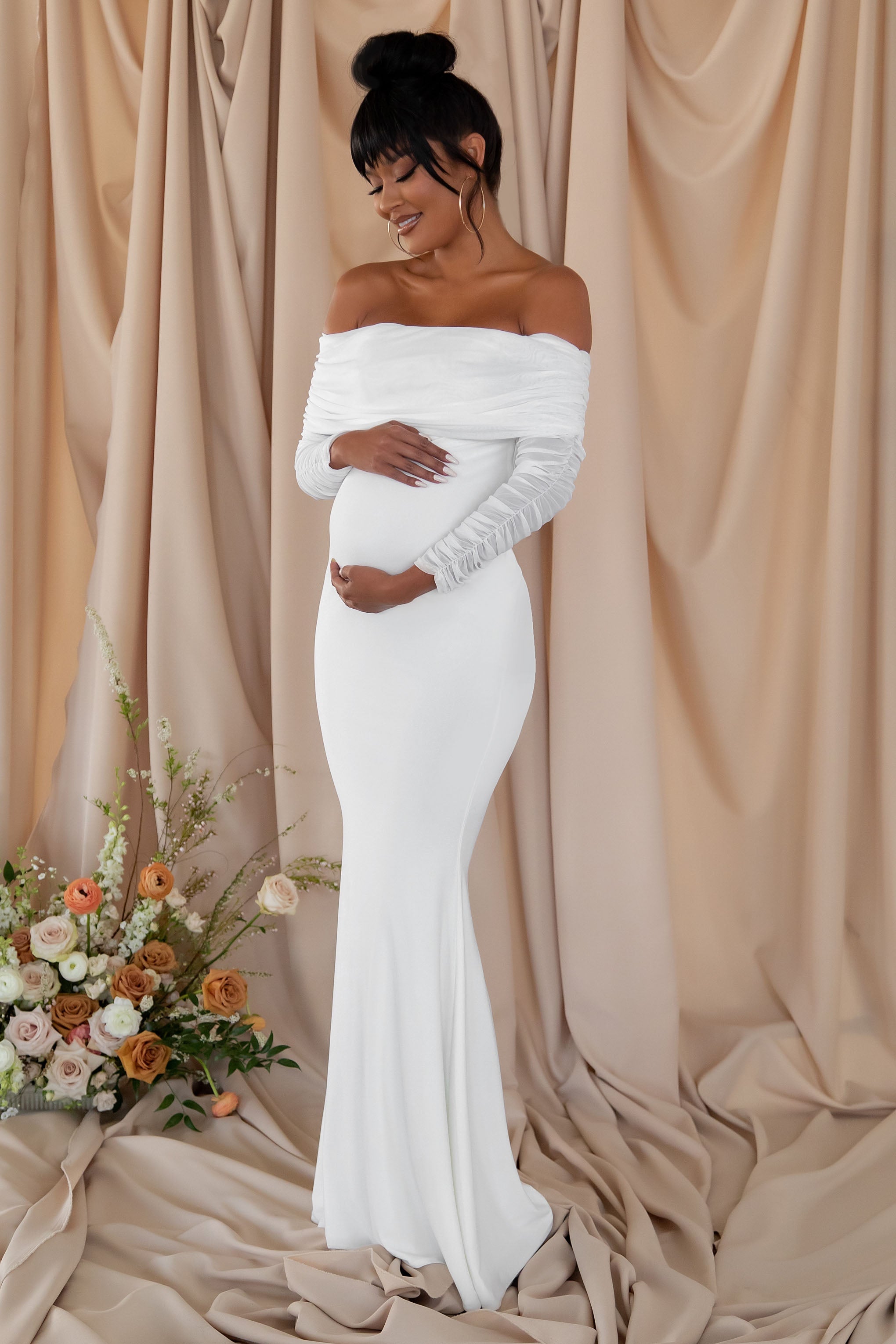 Çok Güzel | Beyaz Hamile Ruched Mesh Bardot Maxi Elbise