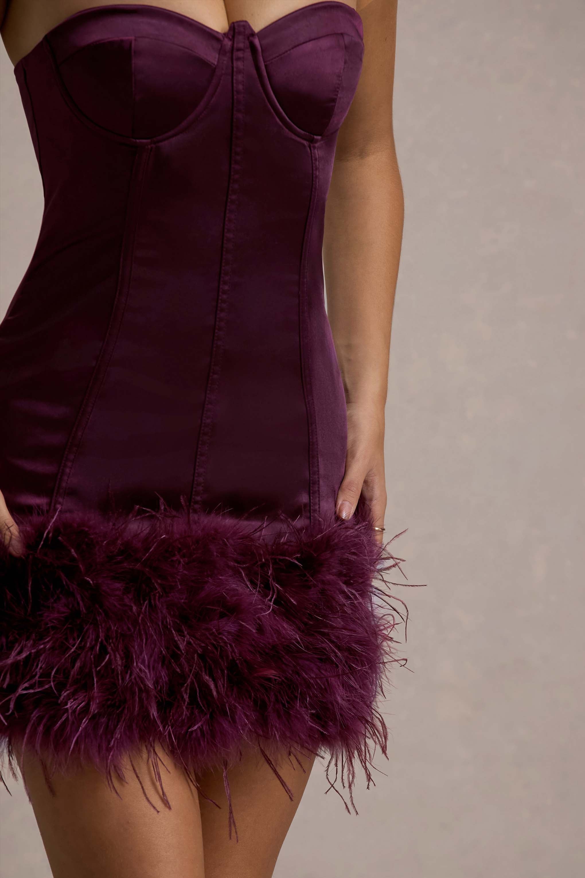 Vampira | Bordo Saten Korse Tüy Mini Elbise