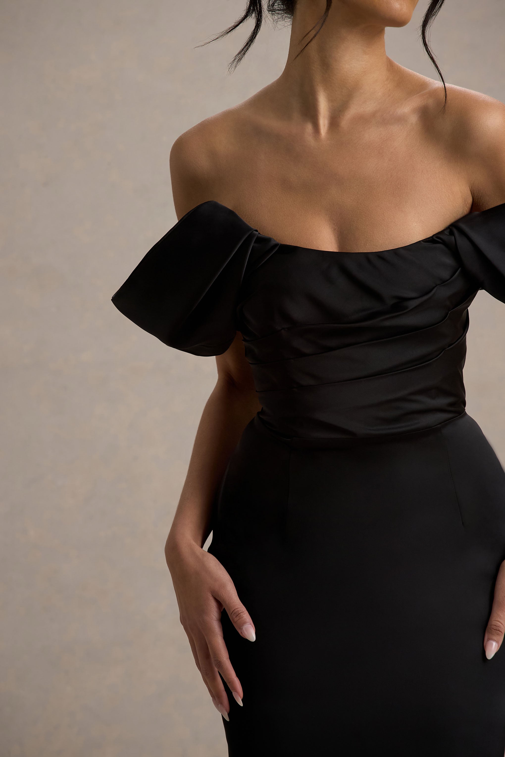 Annita | Siyah Saten Bardot Maxi Elbise