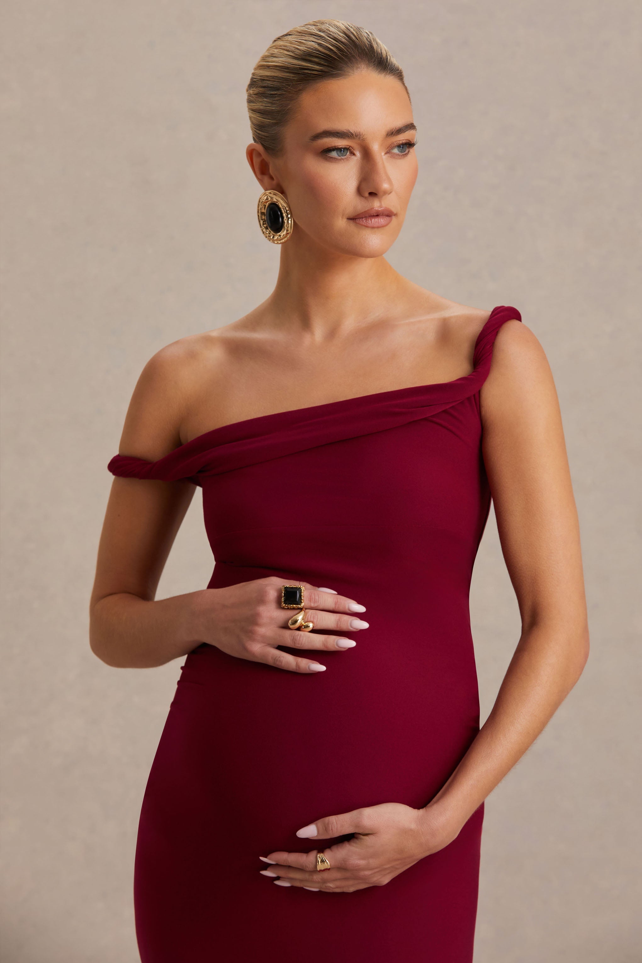 Salome | Bordo Kıvrımlı Asimetrik Hamile Midi Elbise