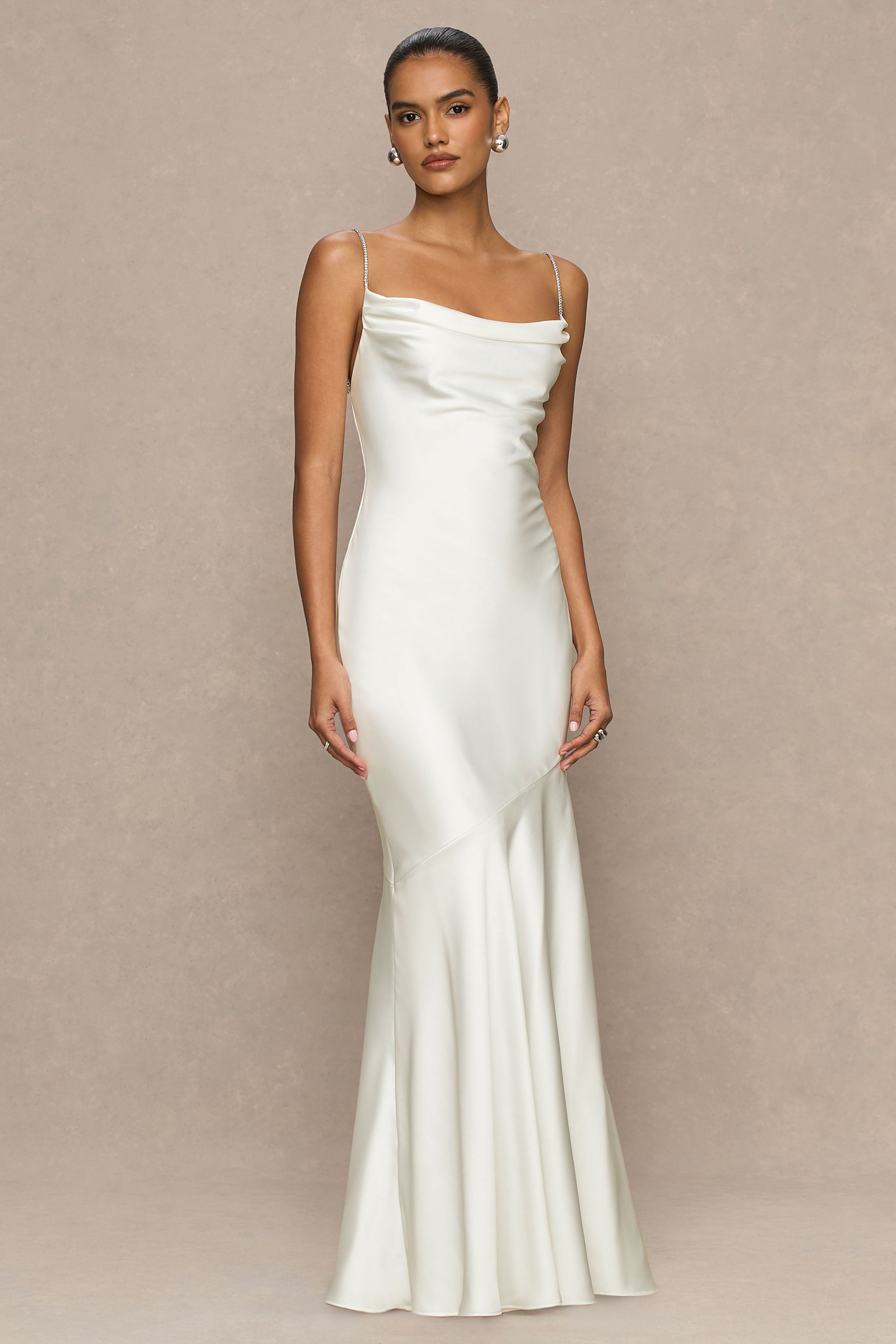 Maelia | Kristal Askılı Krem Saten Cowl-Neck Maxi Elbise