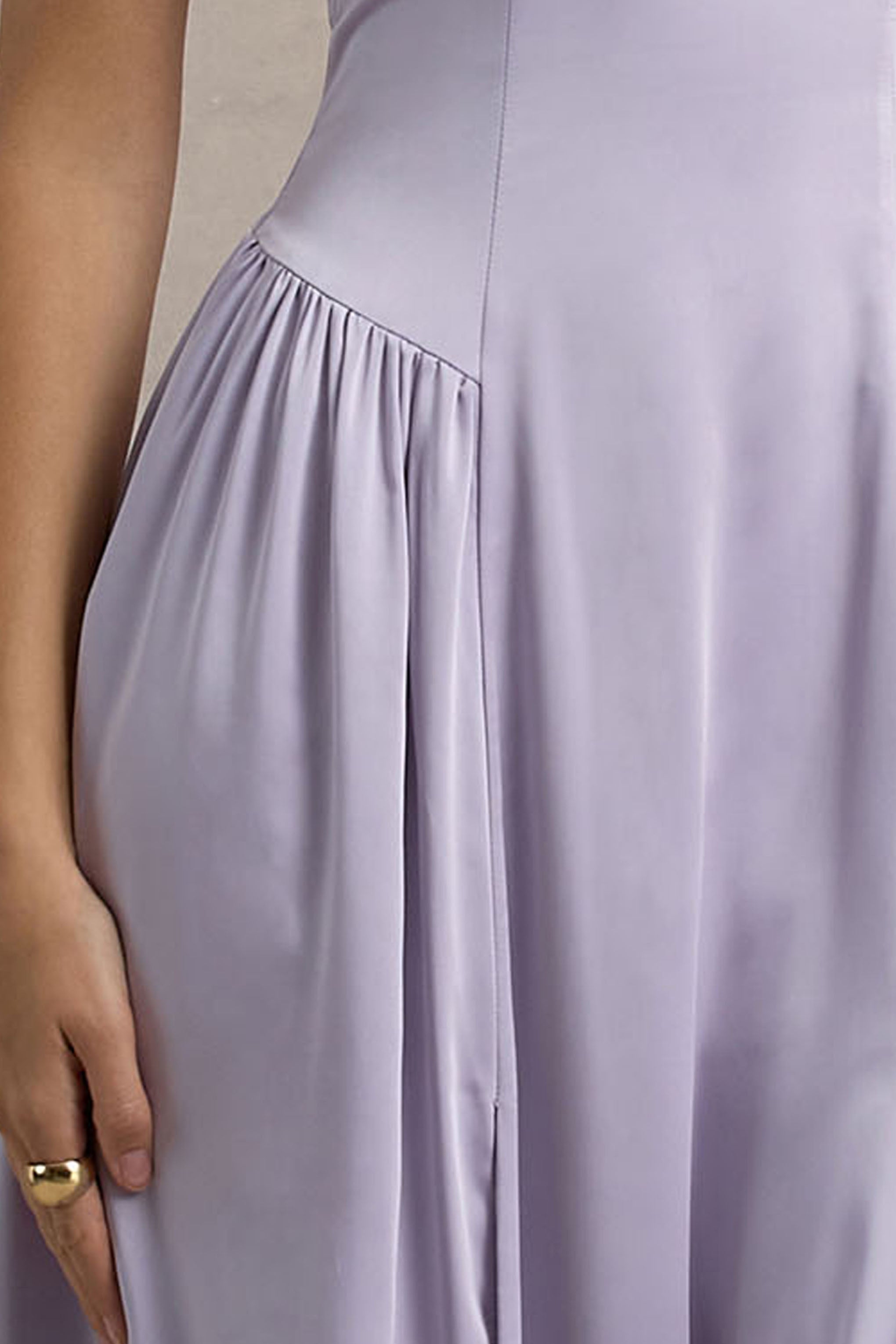 Jonas | Askı Detaylı Lila Plunge-Neck Maxi Elbise