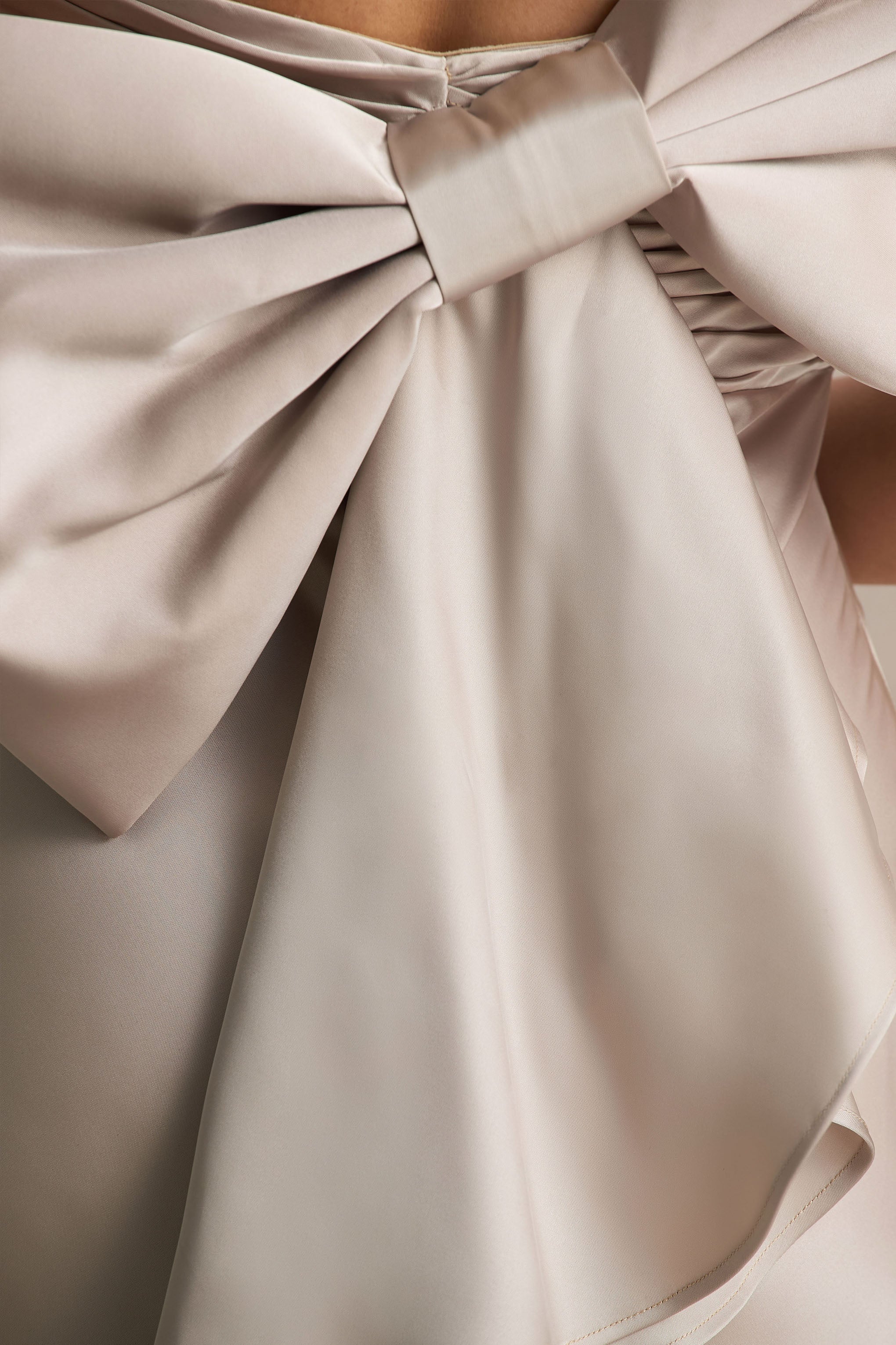 Talulla | Şampanya Saten Bandeau Maxi Elbise Fırfır Detaylı