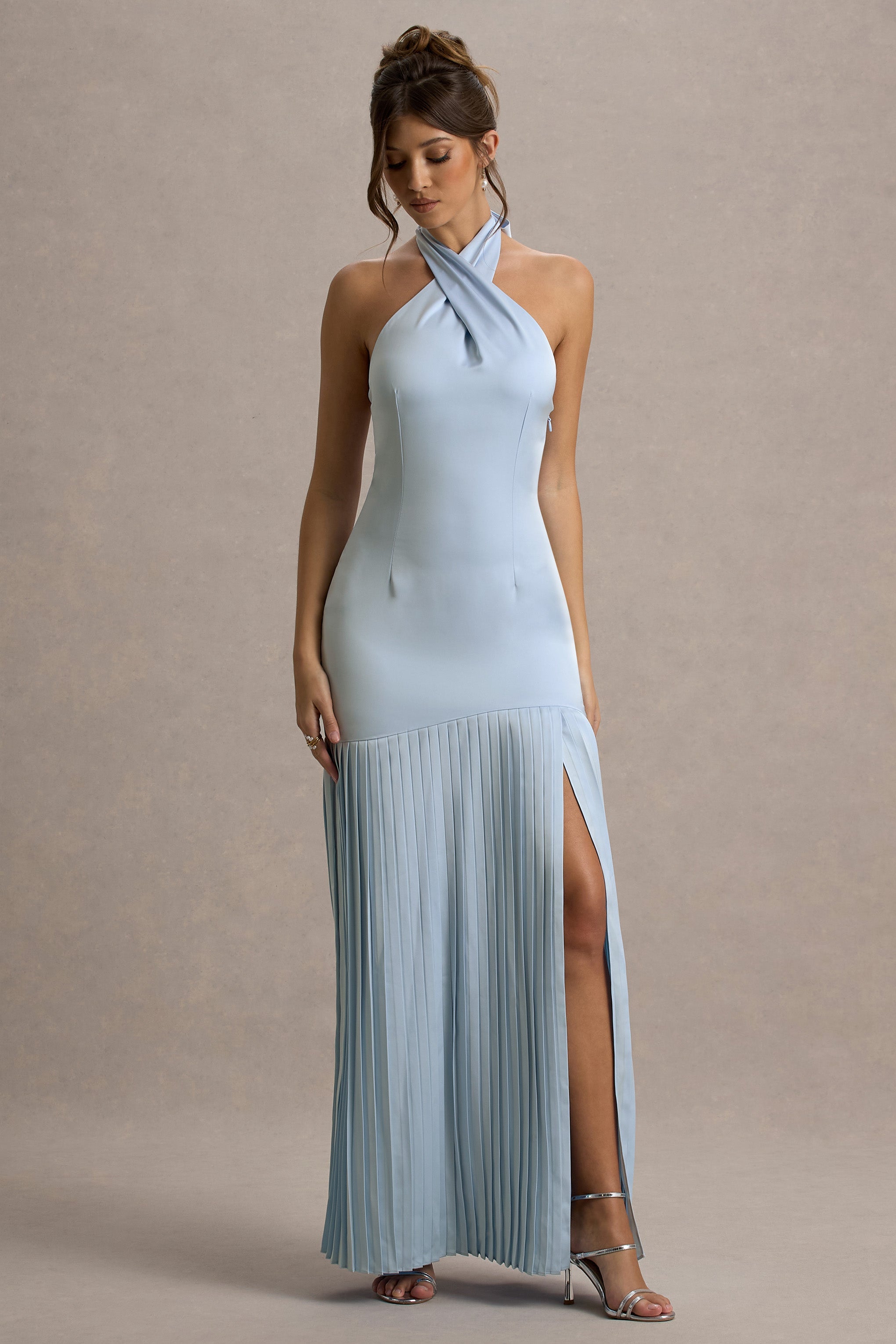 Sansa | Pudra Mavi Saten Çapraz Halter Yaka Plise Maxi Elbise