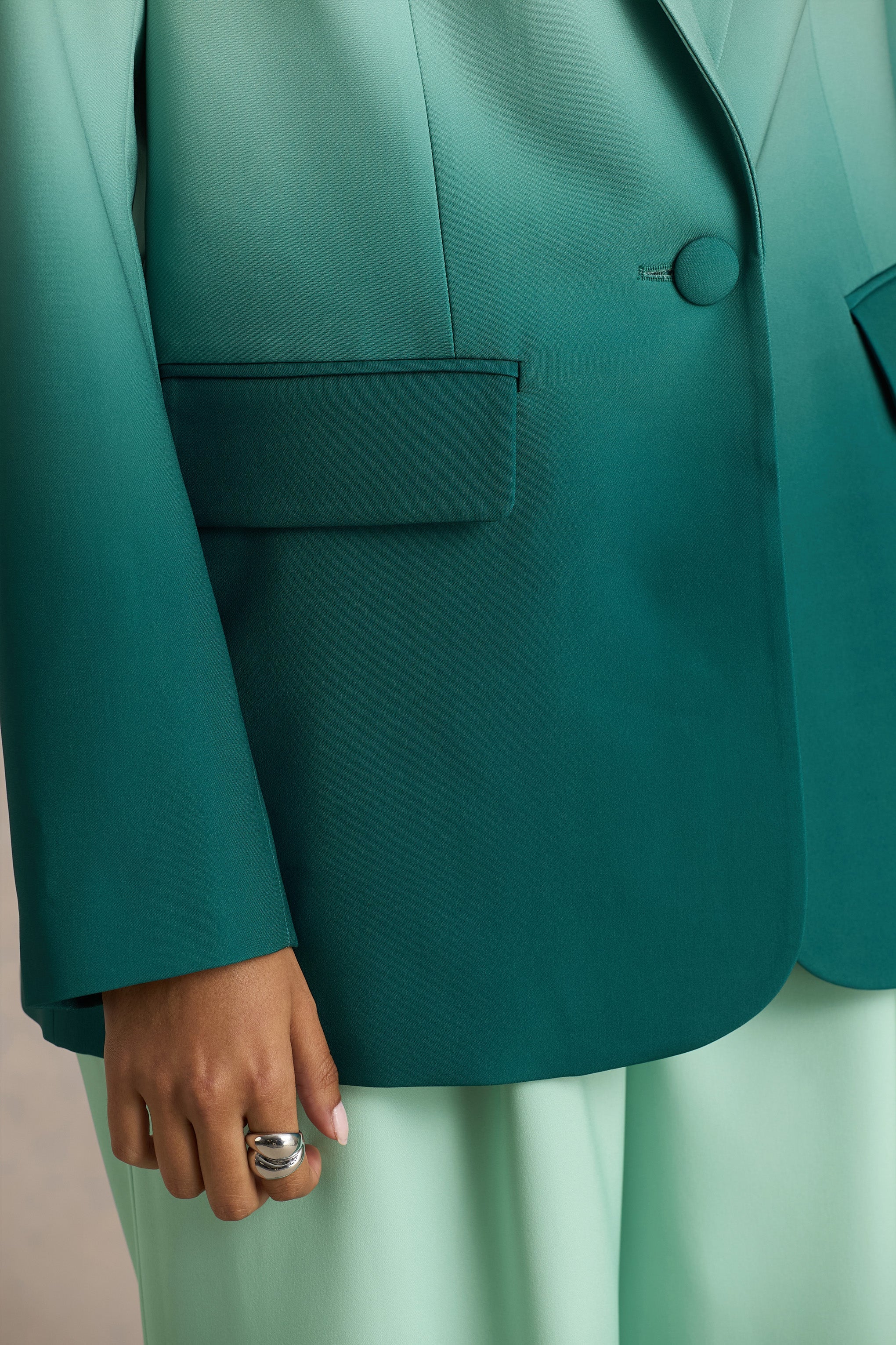 Enya | Zümrüt Ombre Derin Yaka Saten Blazer