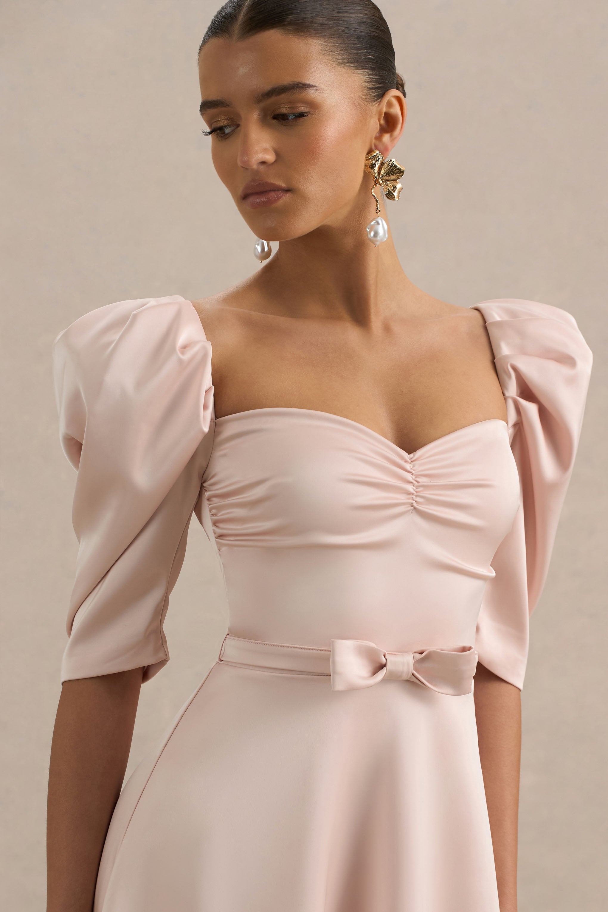 Rosey | Soluk Pembe Saten Kalp Yaka Midi Elbise