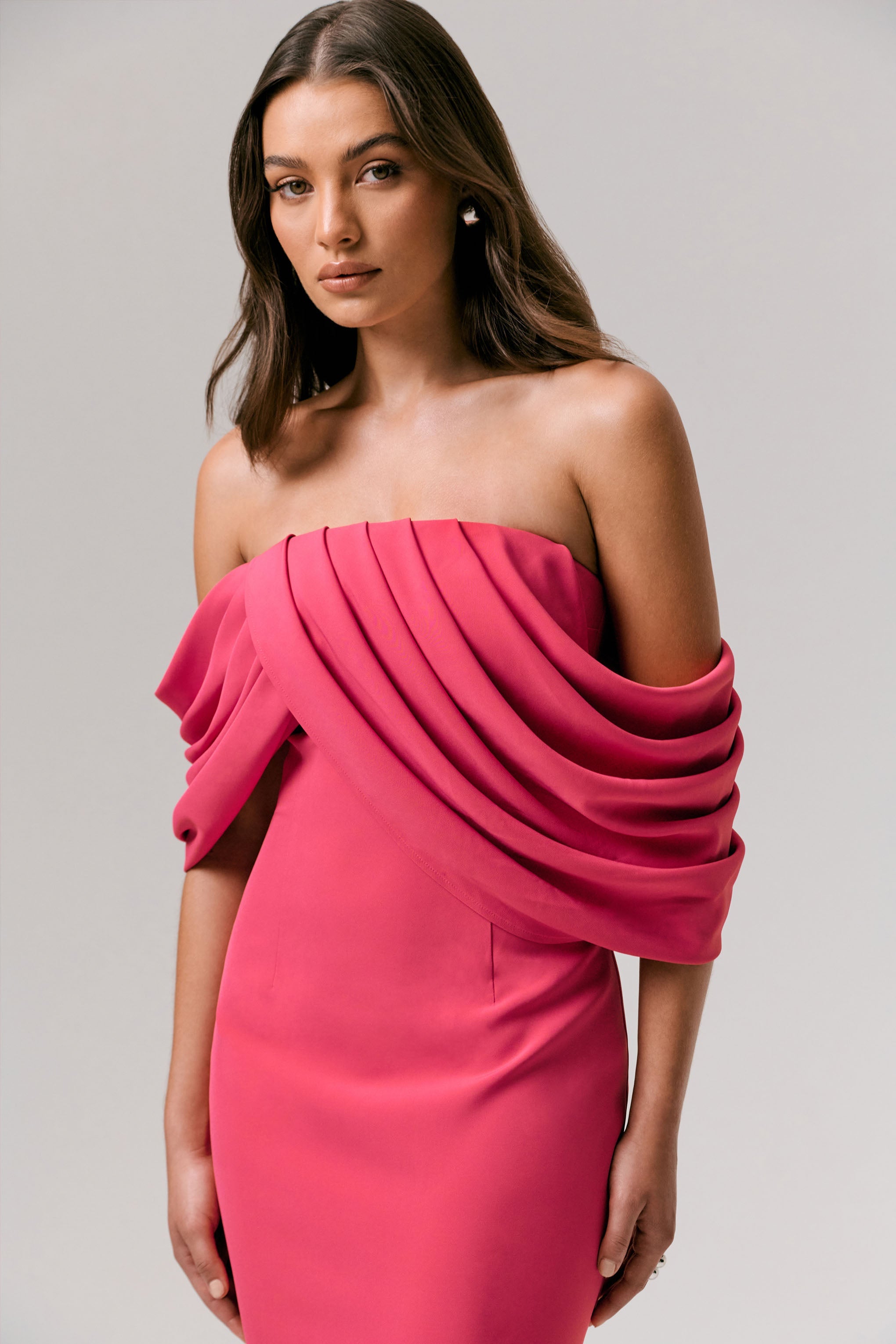 Serene | Sıcak Pembe Drapeli Bardot Maxi Elbise