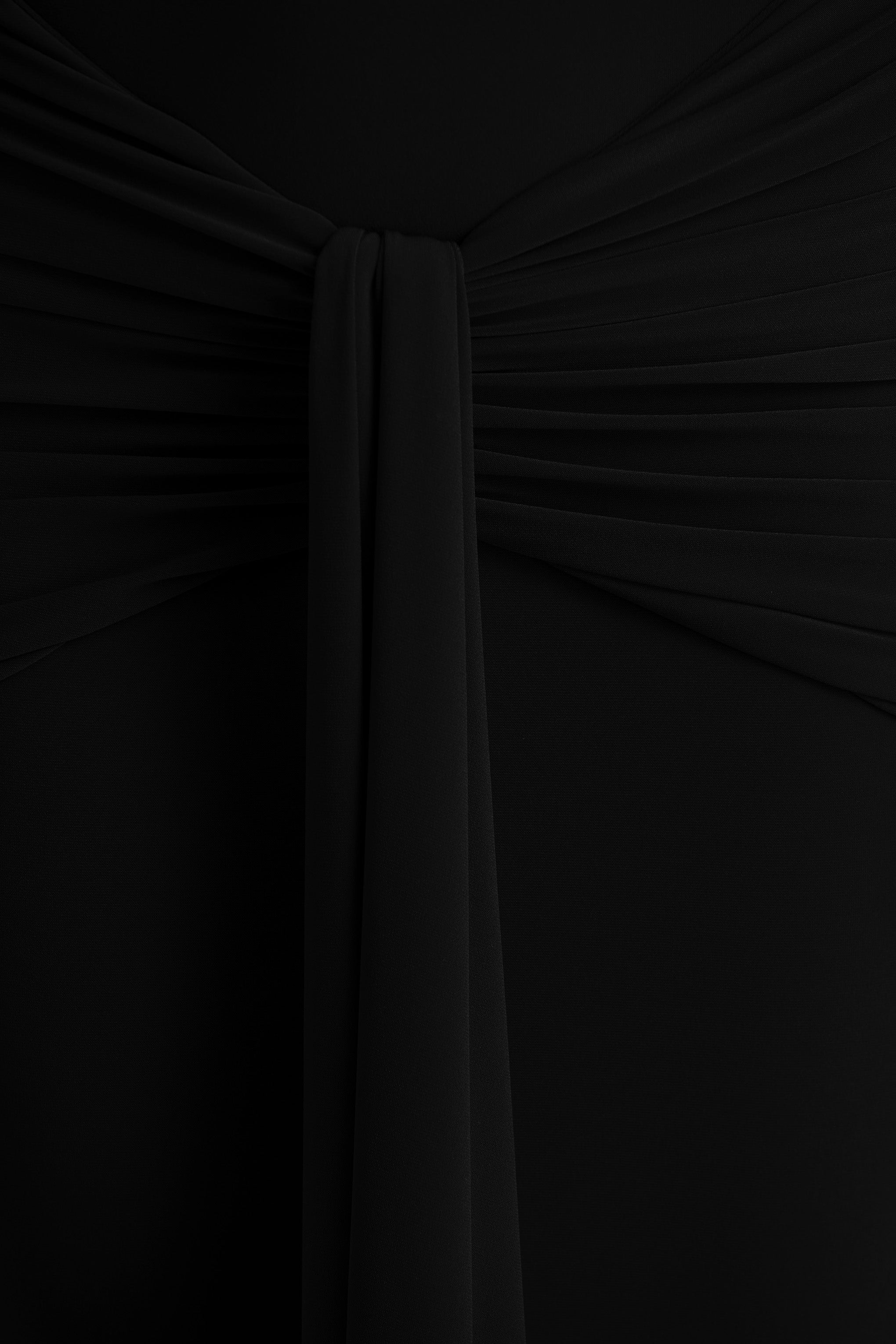 Hayal Edilen | K gathered ve Drape Detaylı Siyah Bardot Yaka Maxi Elbise