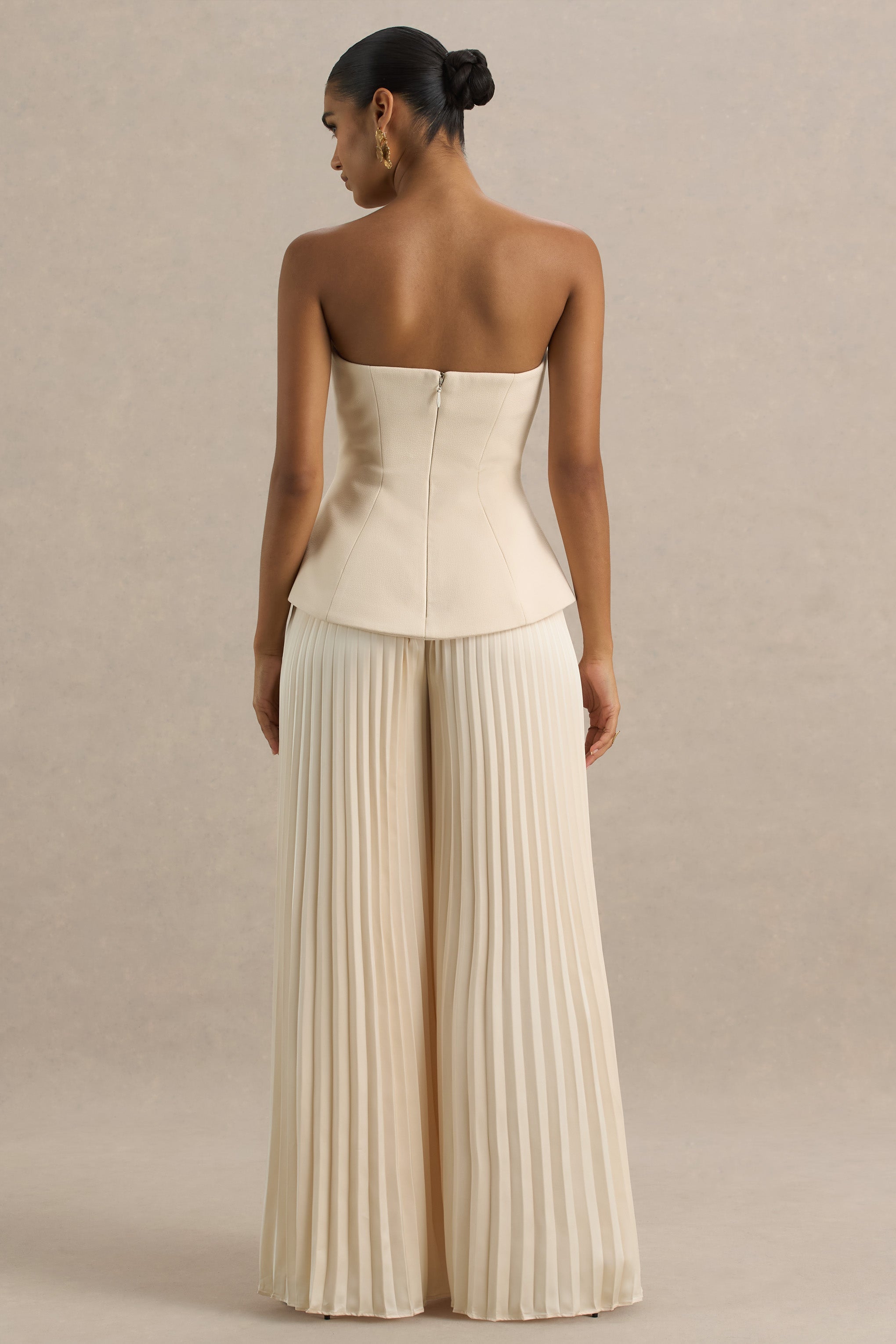 İyi Hisset | Plise Pantolonlu Nude Bandeau Tulum