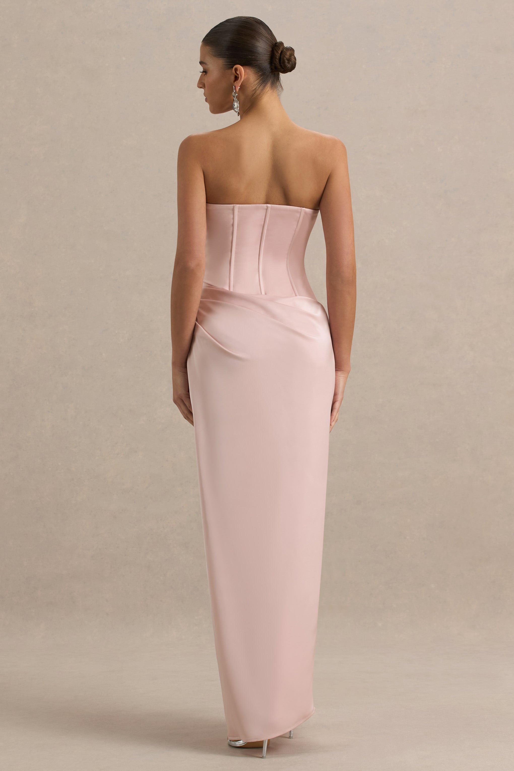 Joseline | Soluk Pembe Saten Korse Sarma Maxi Elbise Şal ile