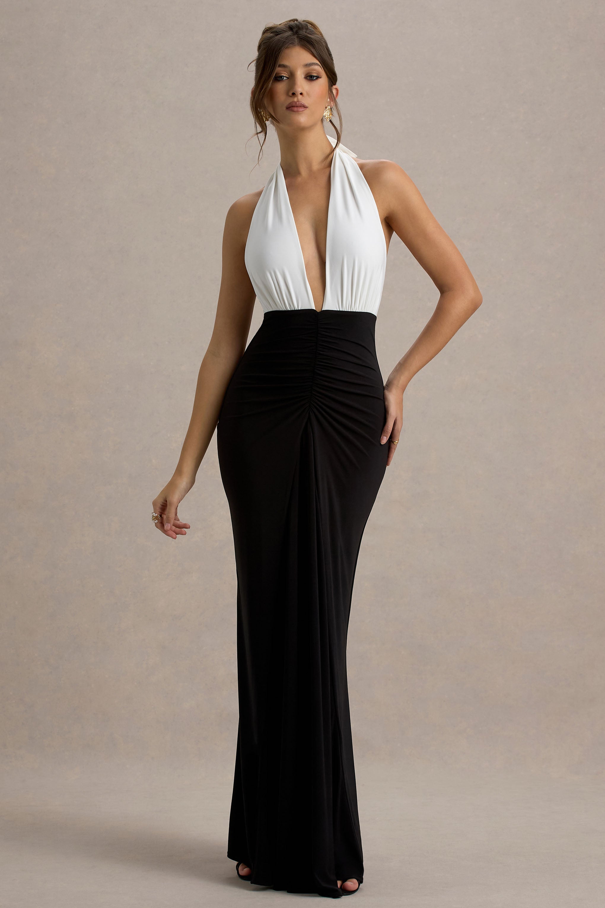 Payton | Siyah & Beyaz Şifon Halter Yaka Maxi Elbise