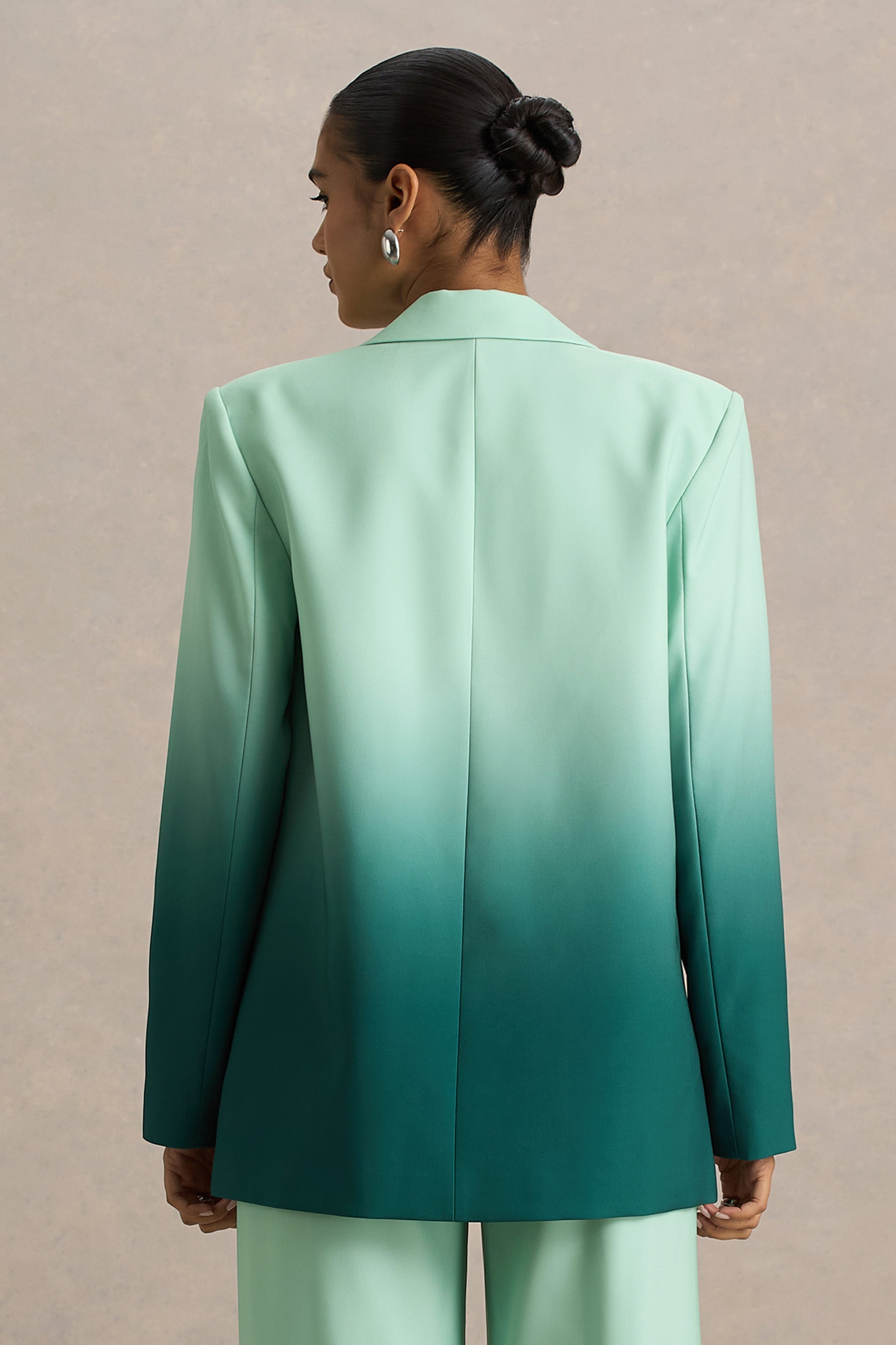 Enya | Zümrüt Ombre Derin Yaka Saten Blazer