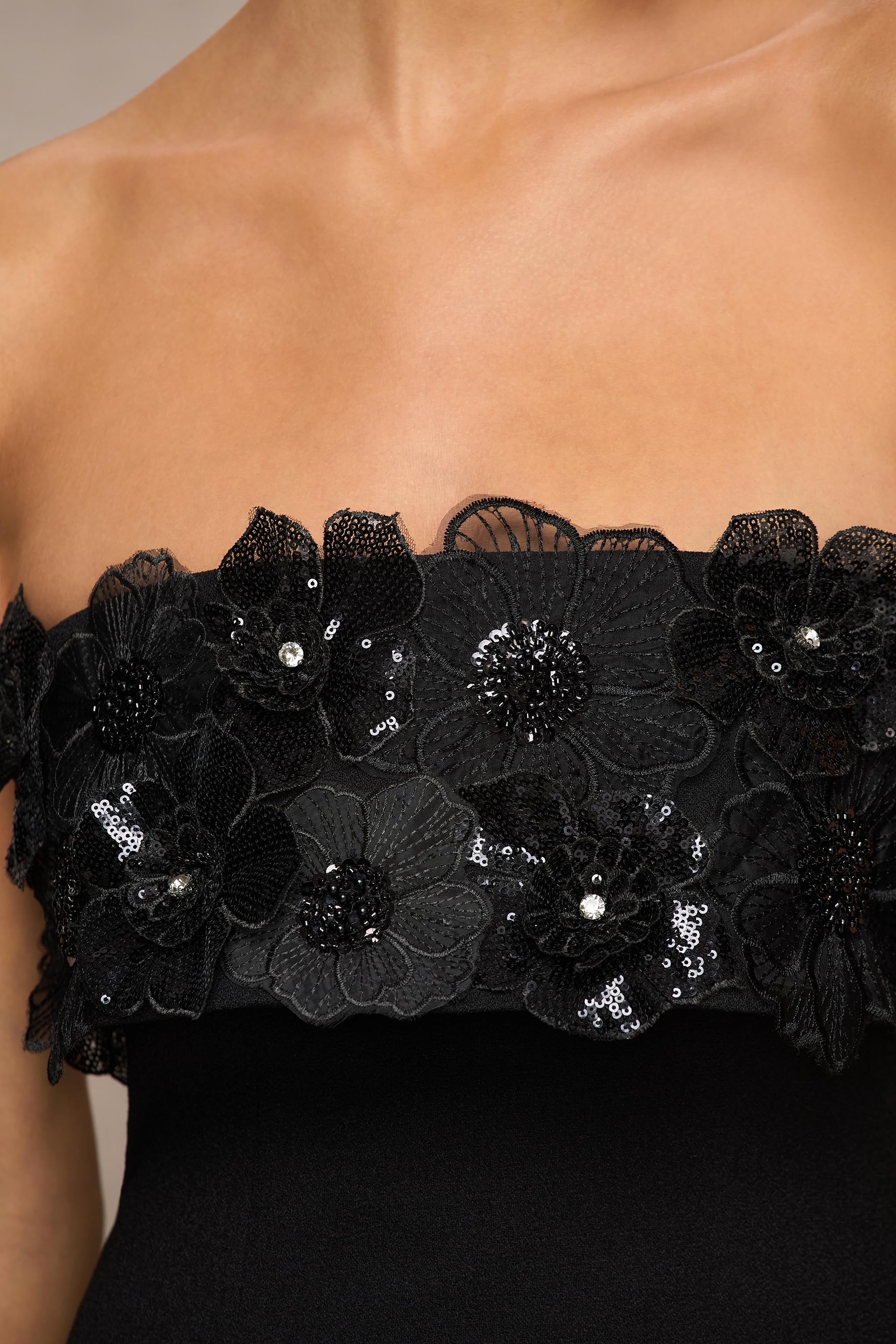 Tempest | Süslemeli Siyah Halter Yaka Mini Elbise